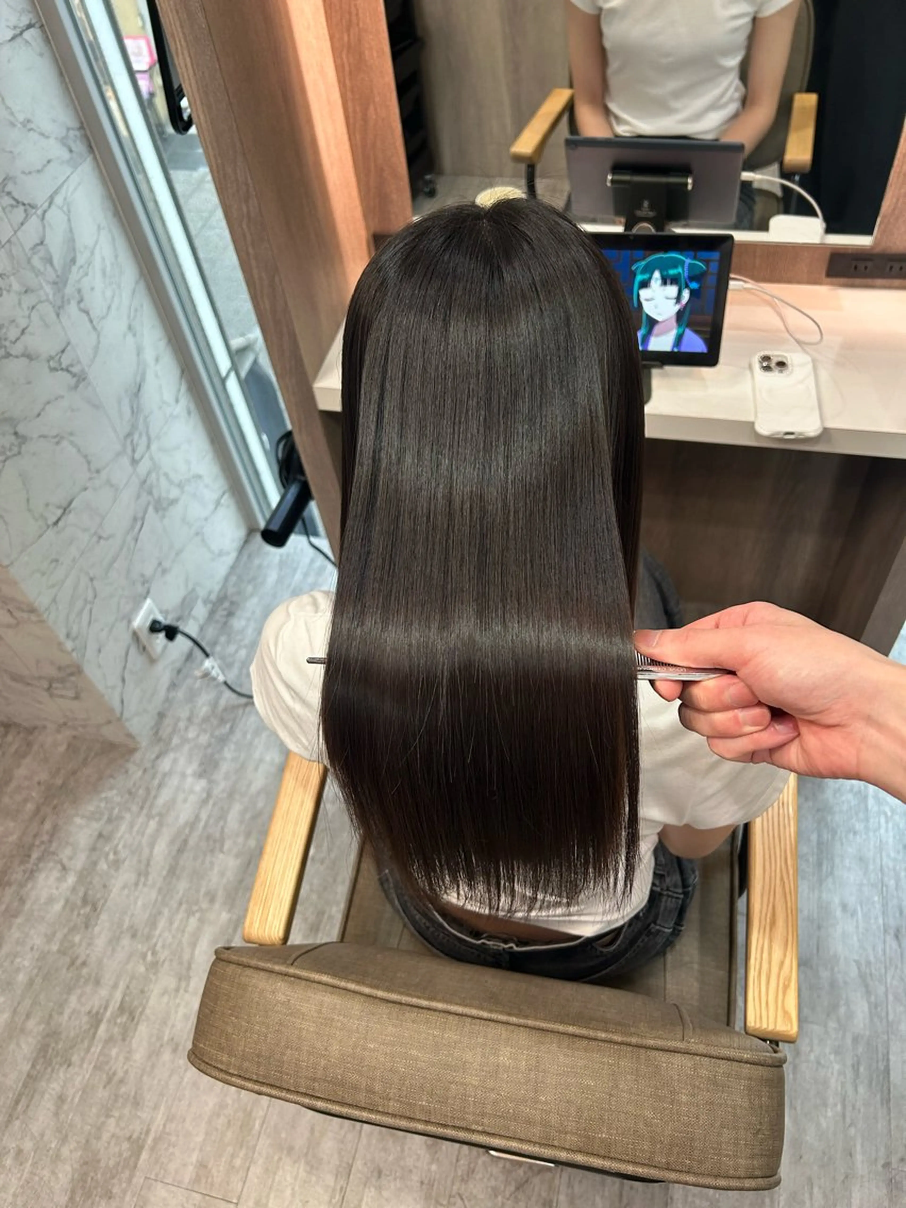 ロング カット 縮毛矯正 ユアーズヘアーセカンド所属・広島No.1美髪矯正 髪質改善/河村総一郎のヘアスタイル