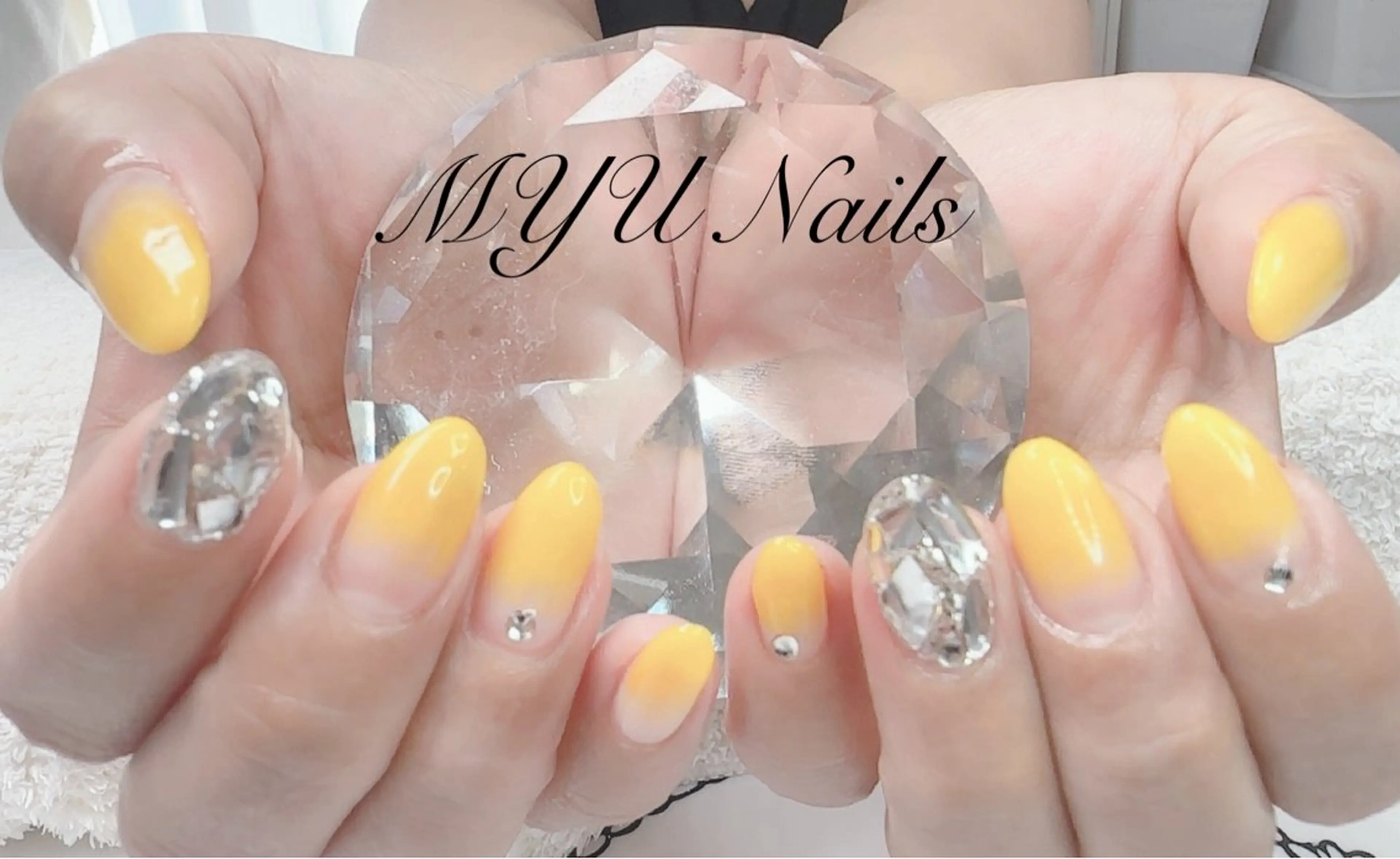 ネイル ジェルネイル 持ち込み パラジェル ハンドネイル ニュアンスネイル🌈 MYU Nailsのネイルデザイン