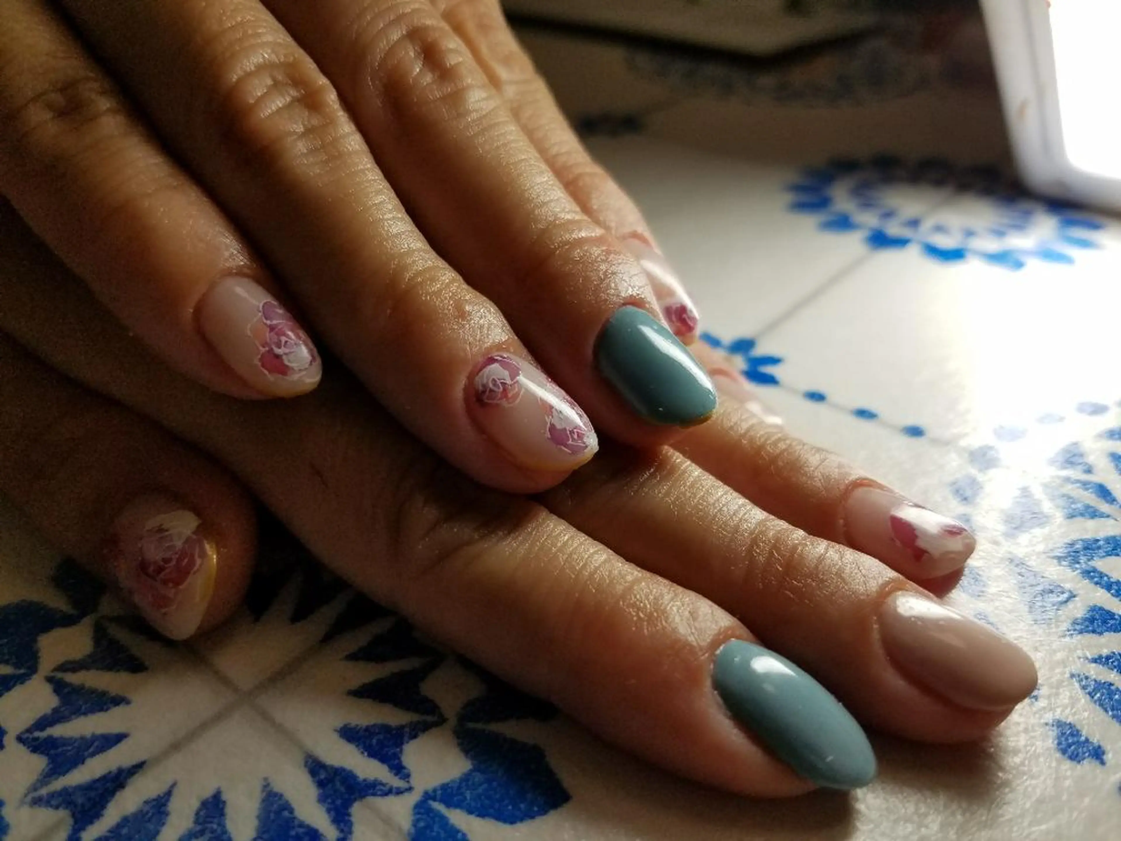 ネイル フラワーネイル ハンドネイル yuu -joynailのネイルデザイン