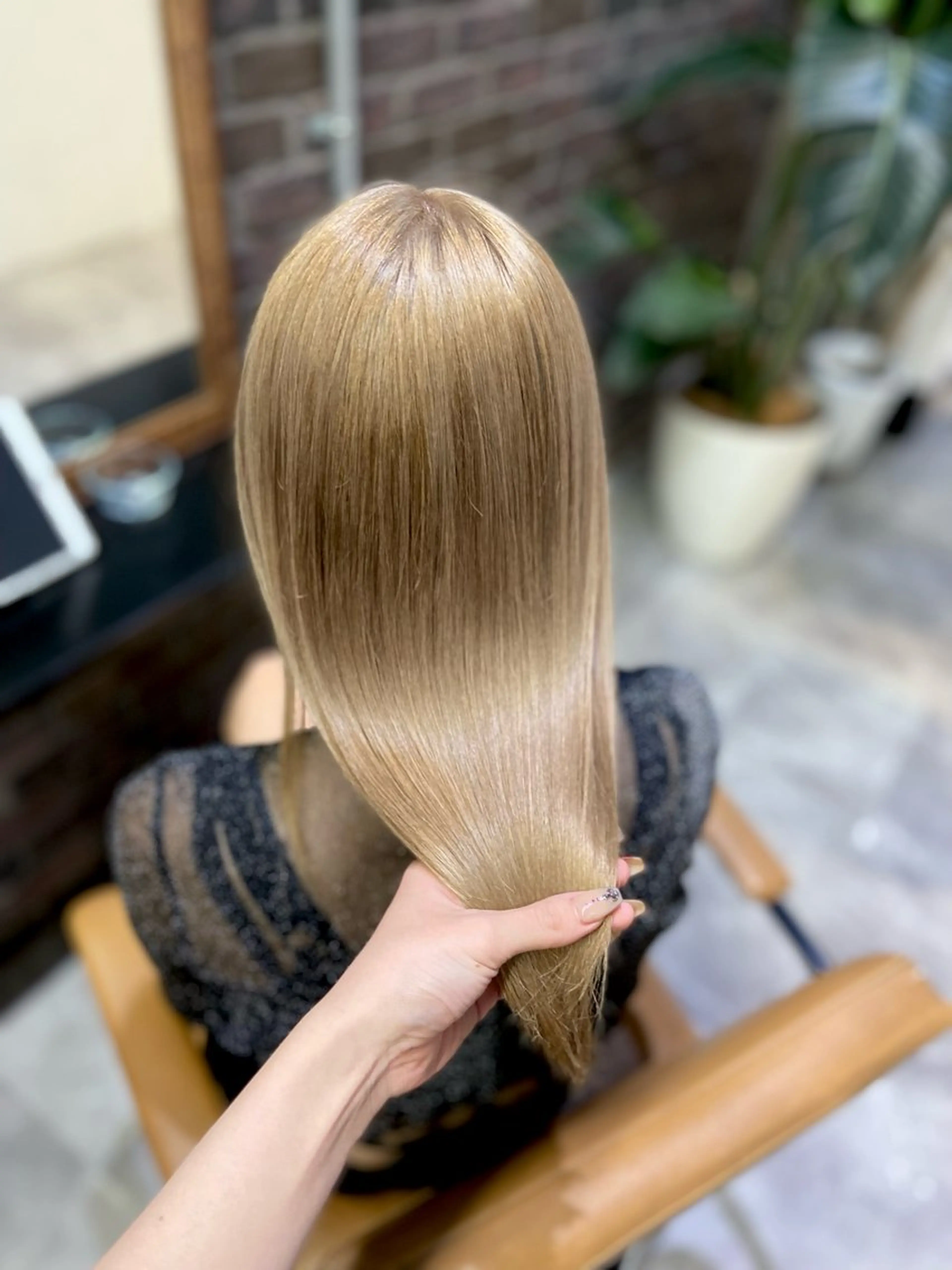 U22限定♡🍯ベージュカラー🍯♡透明感ベージュ【ケアブリーチ使用🪄ダブルブリーチ➕カラー➕クイックトリートメント】の写真