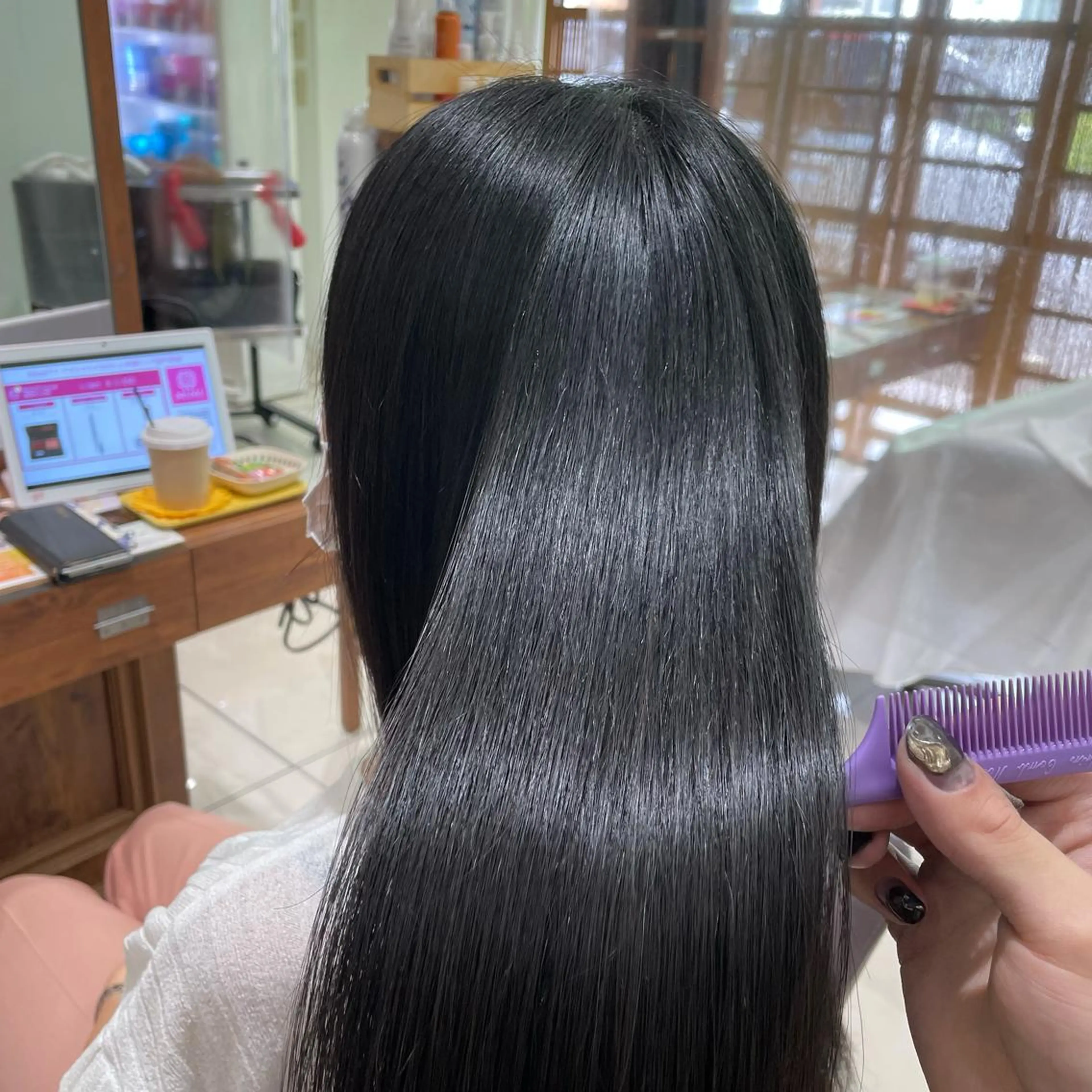 ロング パーマ 伸ばしかけ 縮毛矯正 ストレートパーマ 藤田一輝 【美髪職人】のヘアスタイル