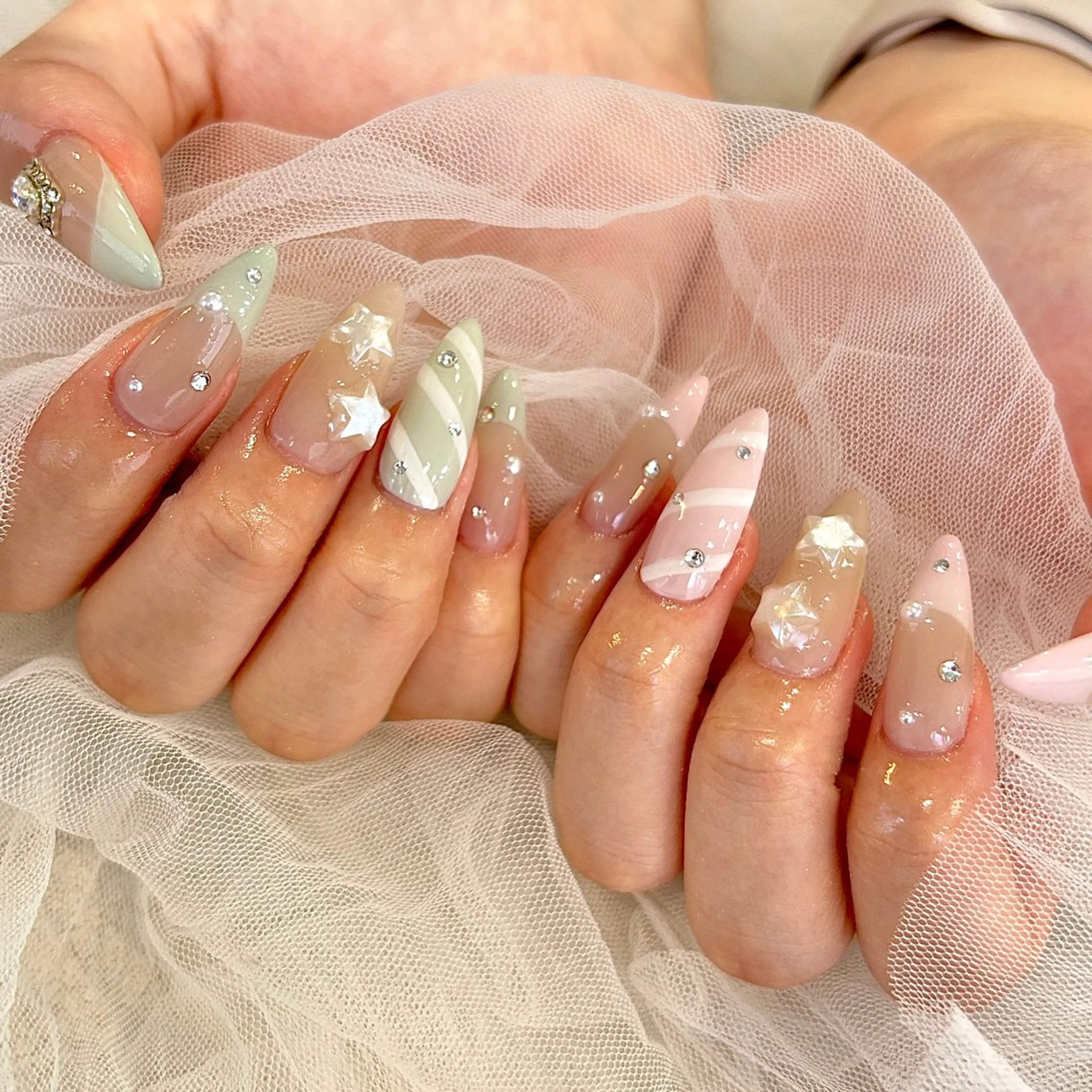 ネイル Cleo🧸伏見店 mikiのネイルデザイン