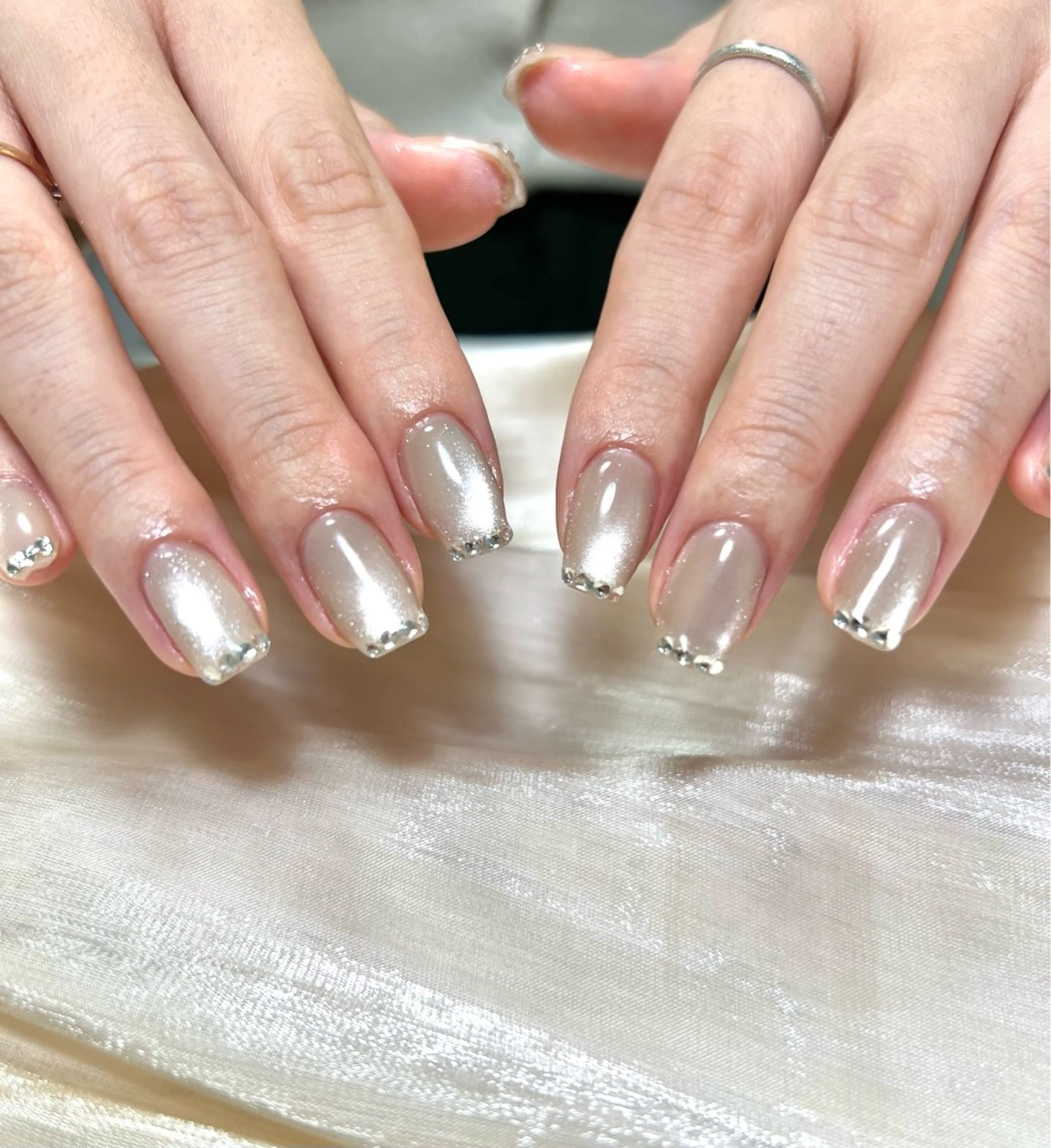 ネイル ハンドネイル White dear fujiwaraのネイルデザイン