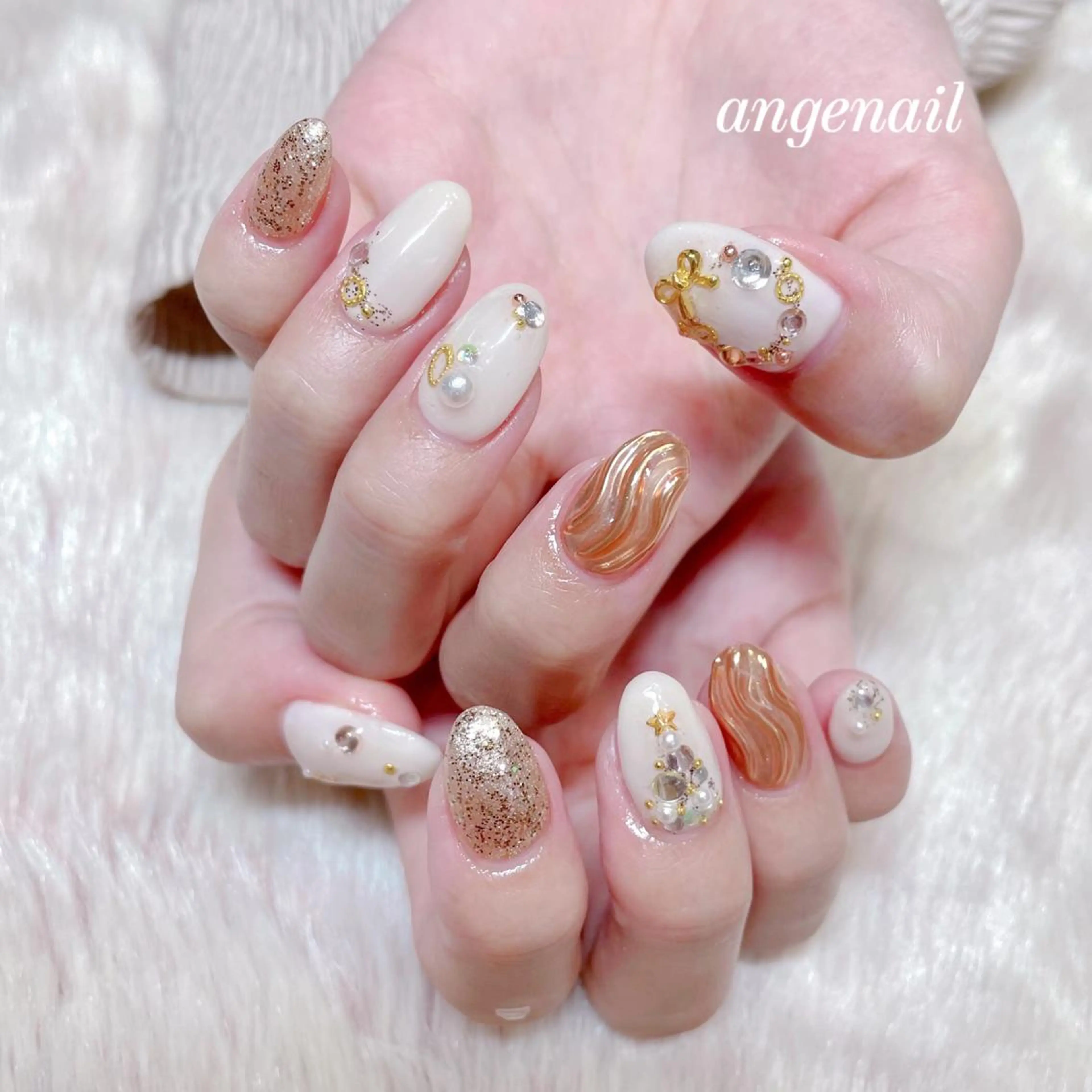 ネイル ハンドネイル オーナーネイリスト MAKIのネイルデザイン