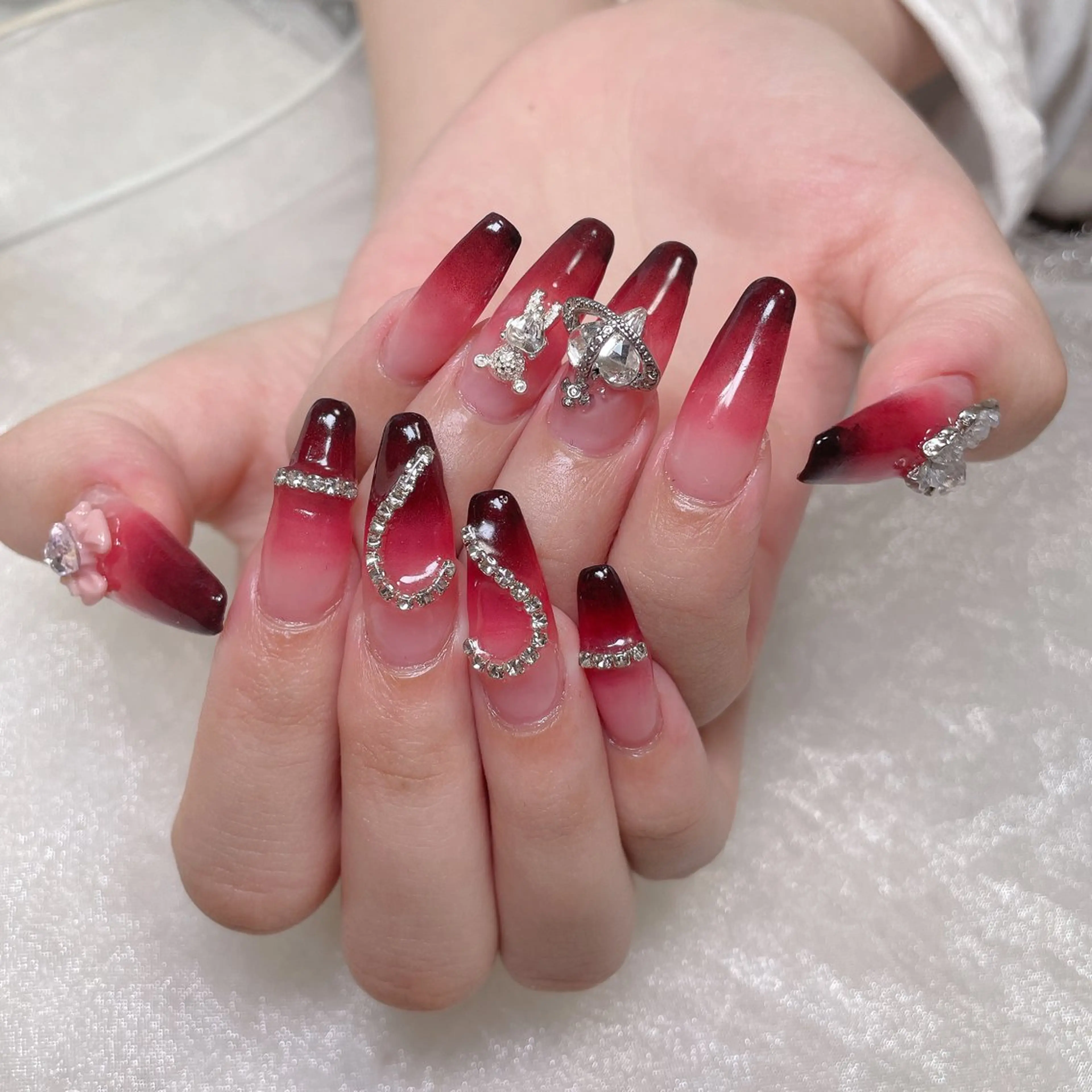 ネイル R-nail salonのネイルデザイン