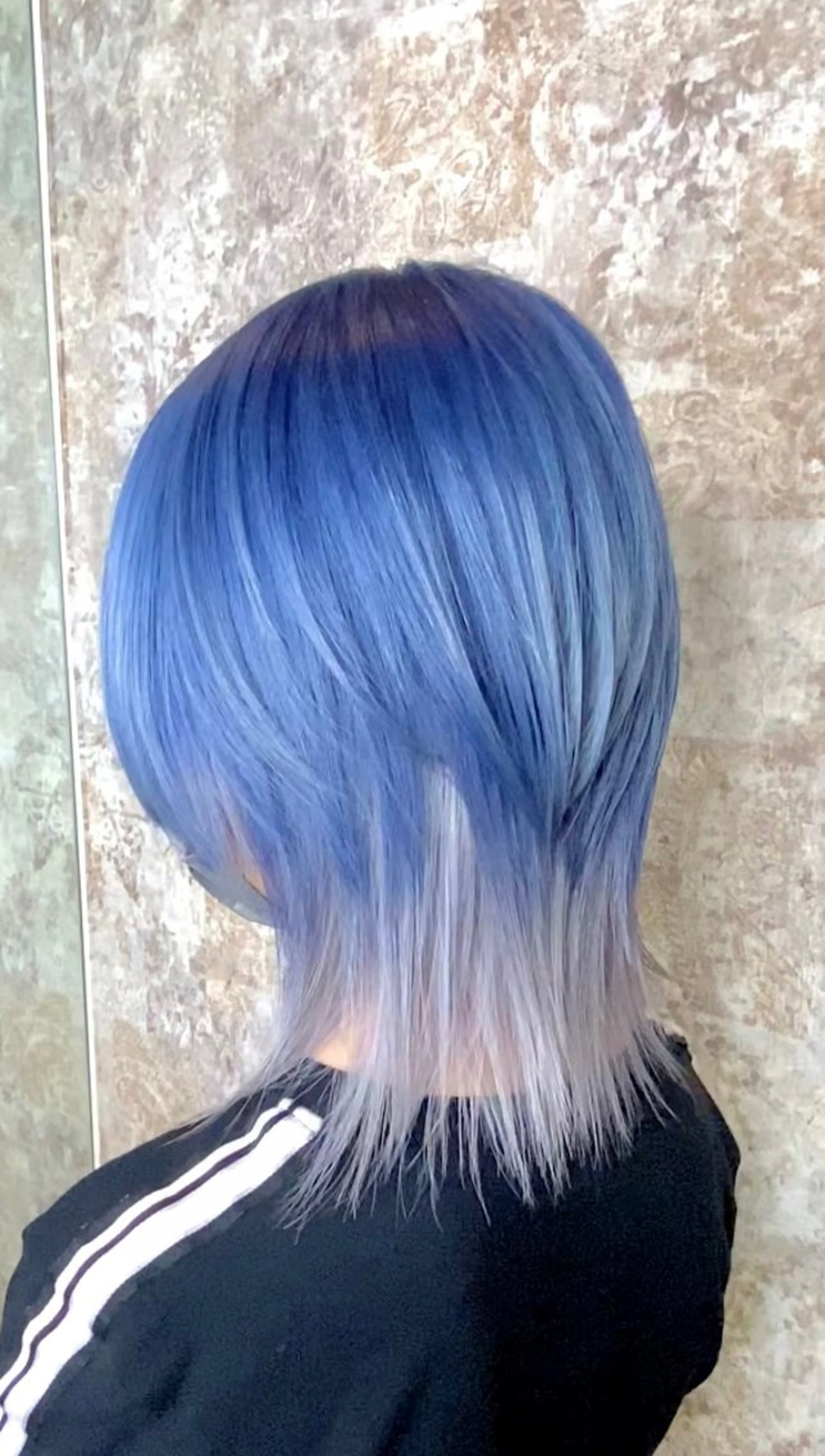 ミディアム ウルフカット ウエチ シオミ 金沢文庫のヘアスタイル