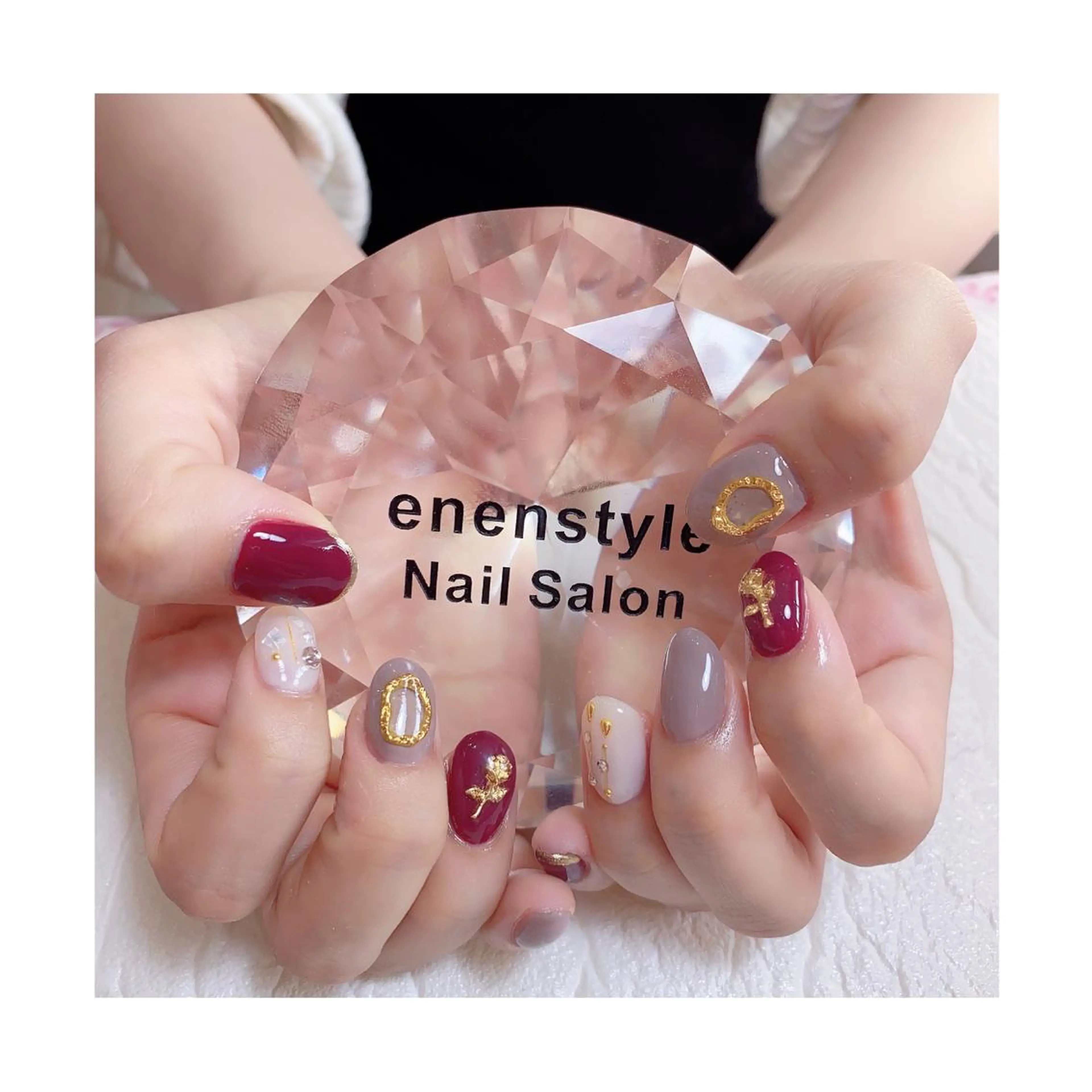 ショート ネイル ジェルネイル ニュアンスネイル オフィスネイル ワンカラーネイル パラジェル ハンドネイル 👑enen style👑のネイルデザイン