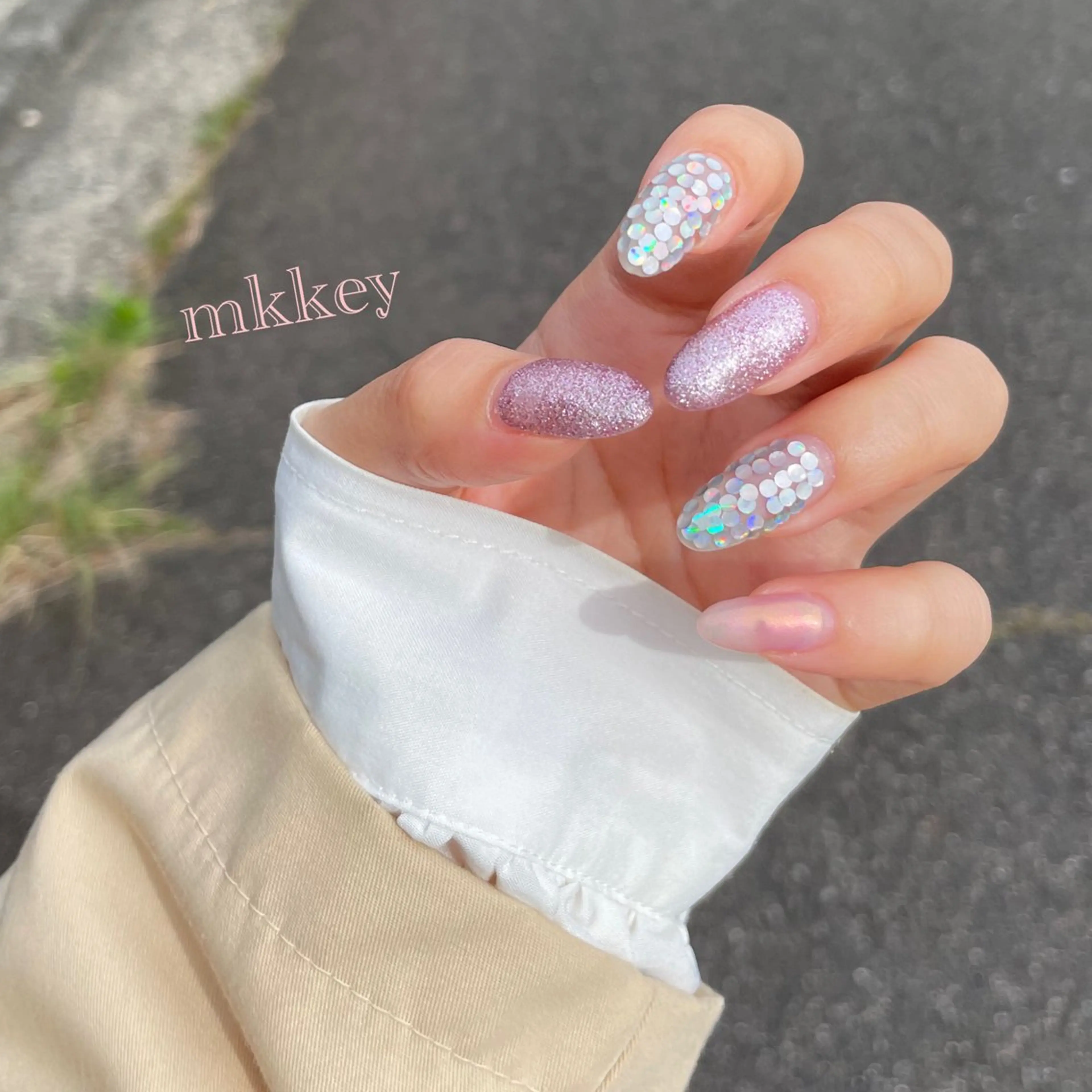 ネイル ホログラムネイル Liora所属・nail mnのネイルデザイン