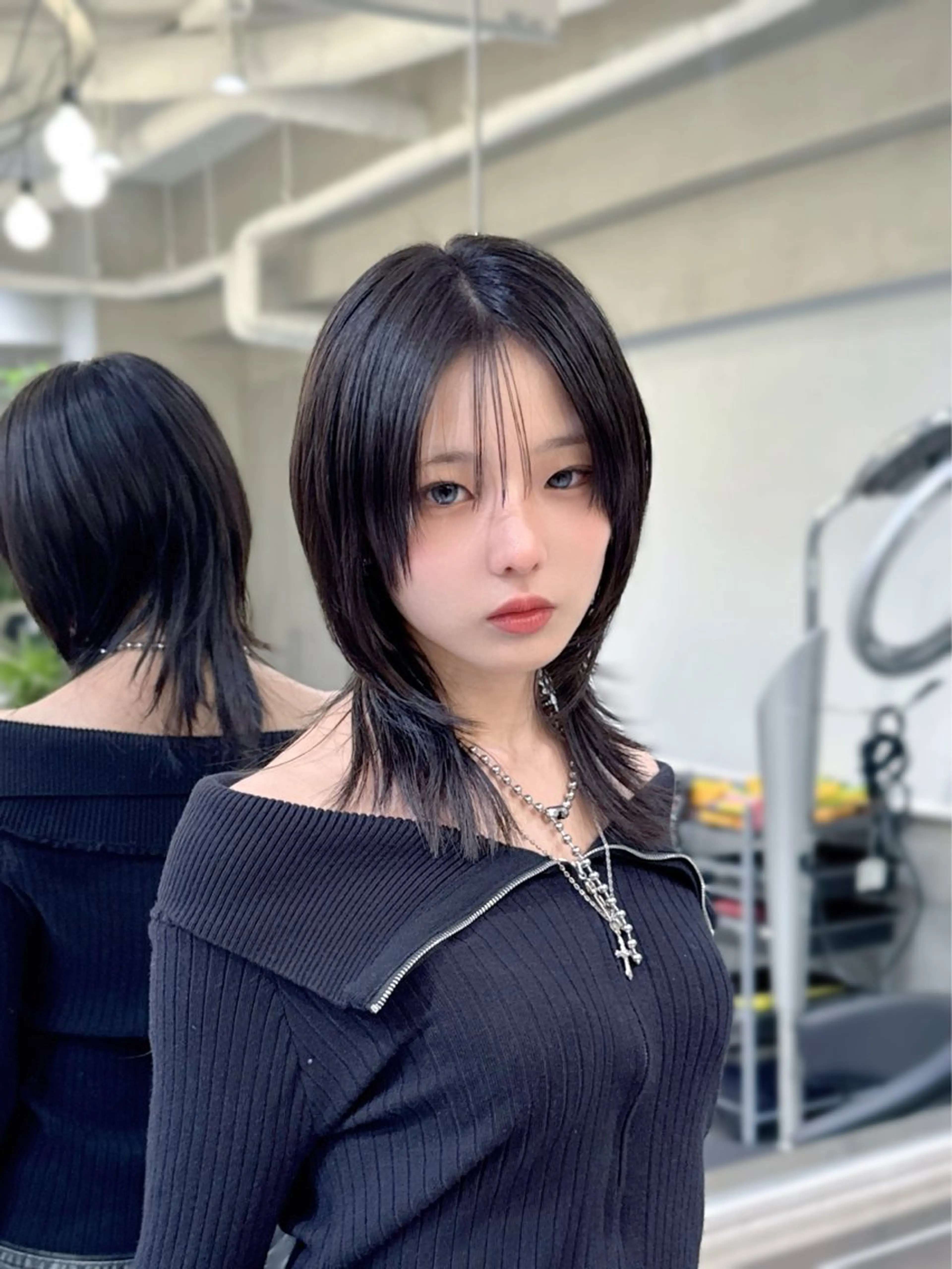 セミロング ウルフ/レイヤー/髪 質改善/大石晴也🦋のヘアスタイル