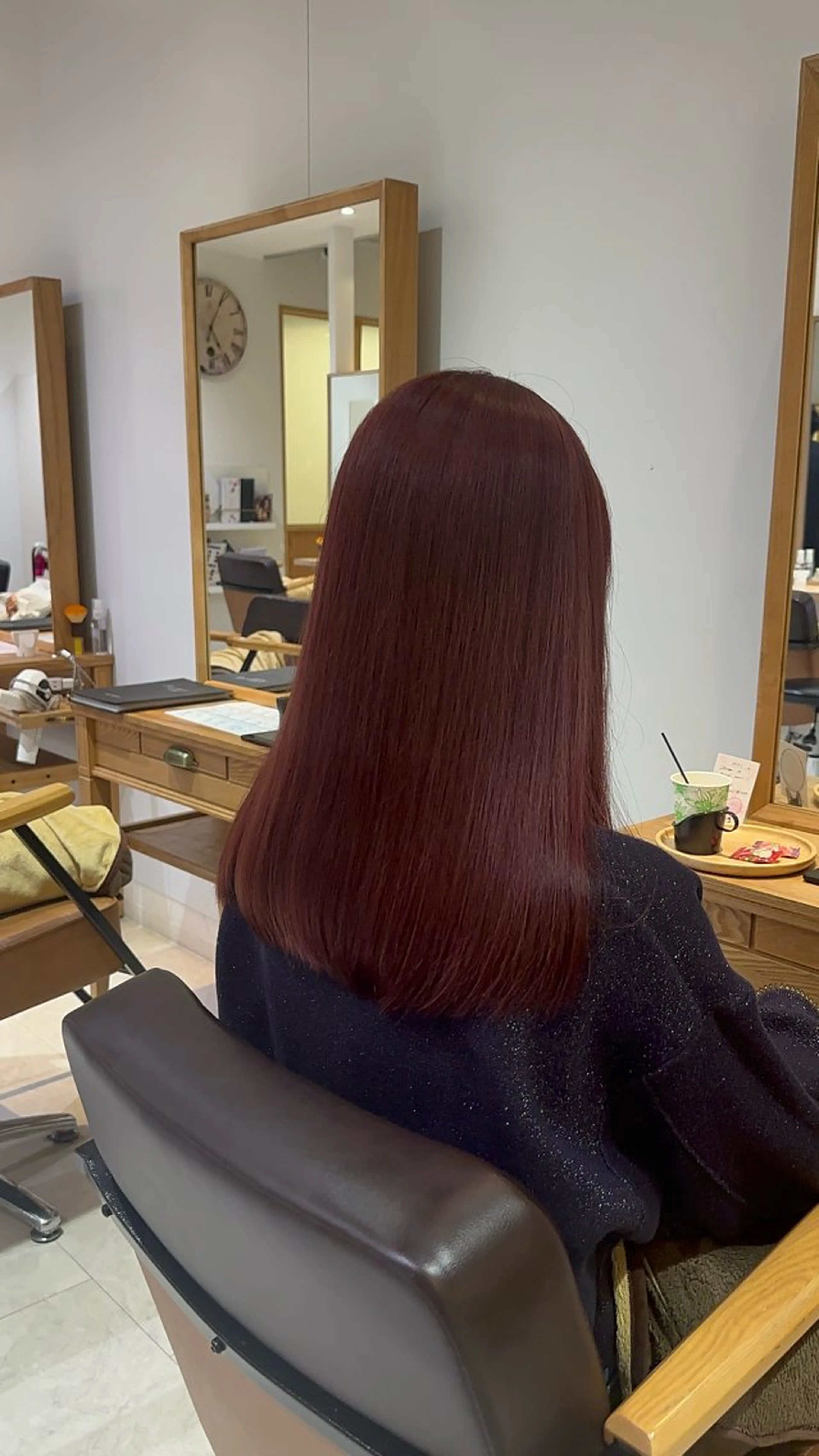 ロング BISCO hair 小西冬馬 縮毛矯正のヘアスタイル