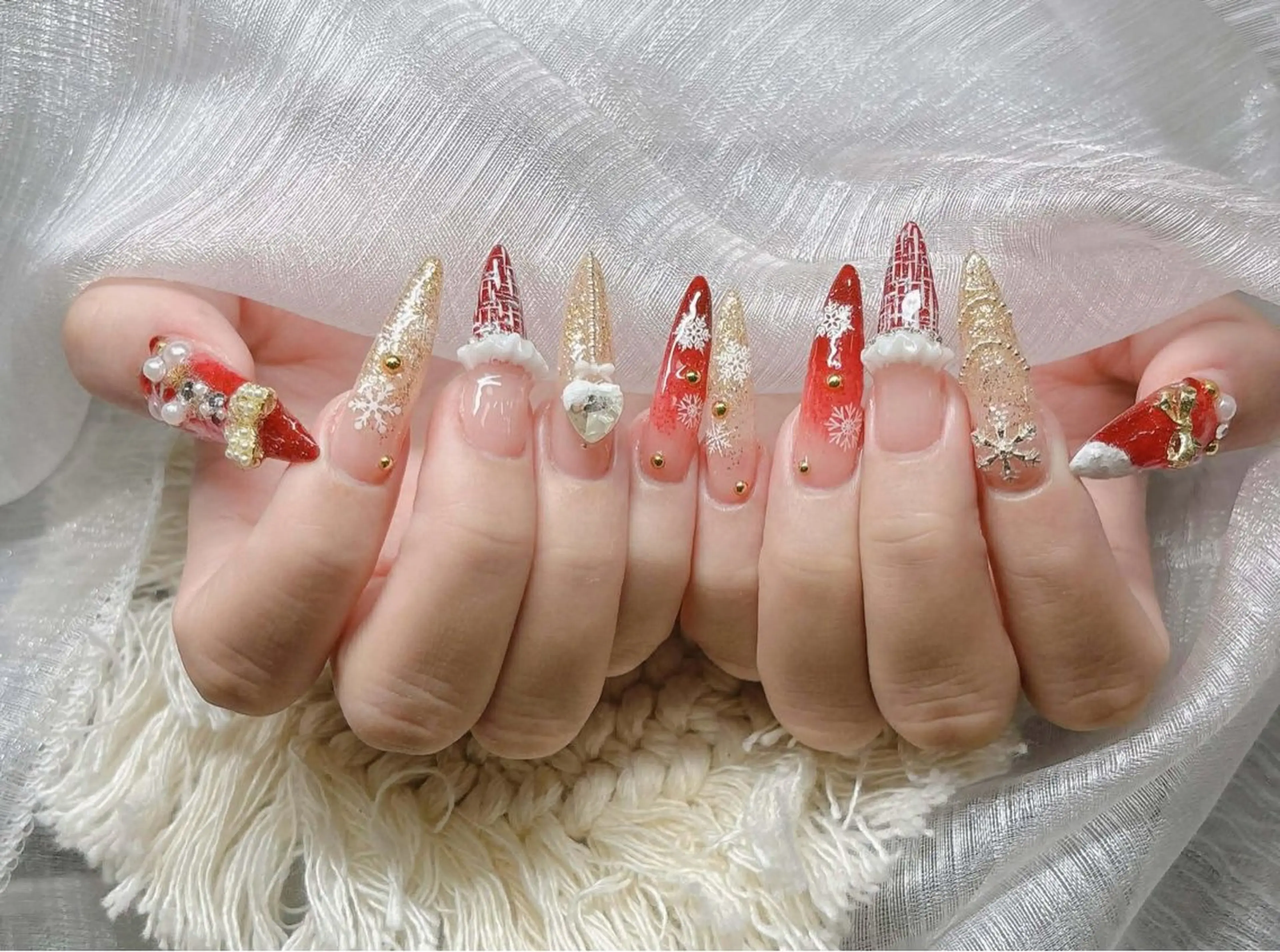 ネイル ハンドネイル Lee Nailsのネイルデザイン