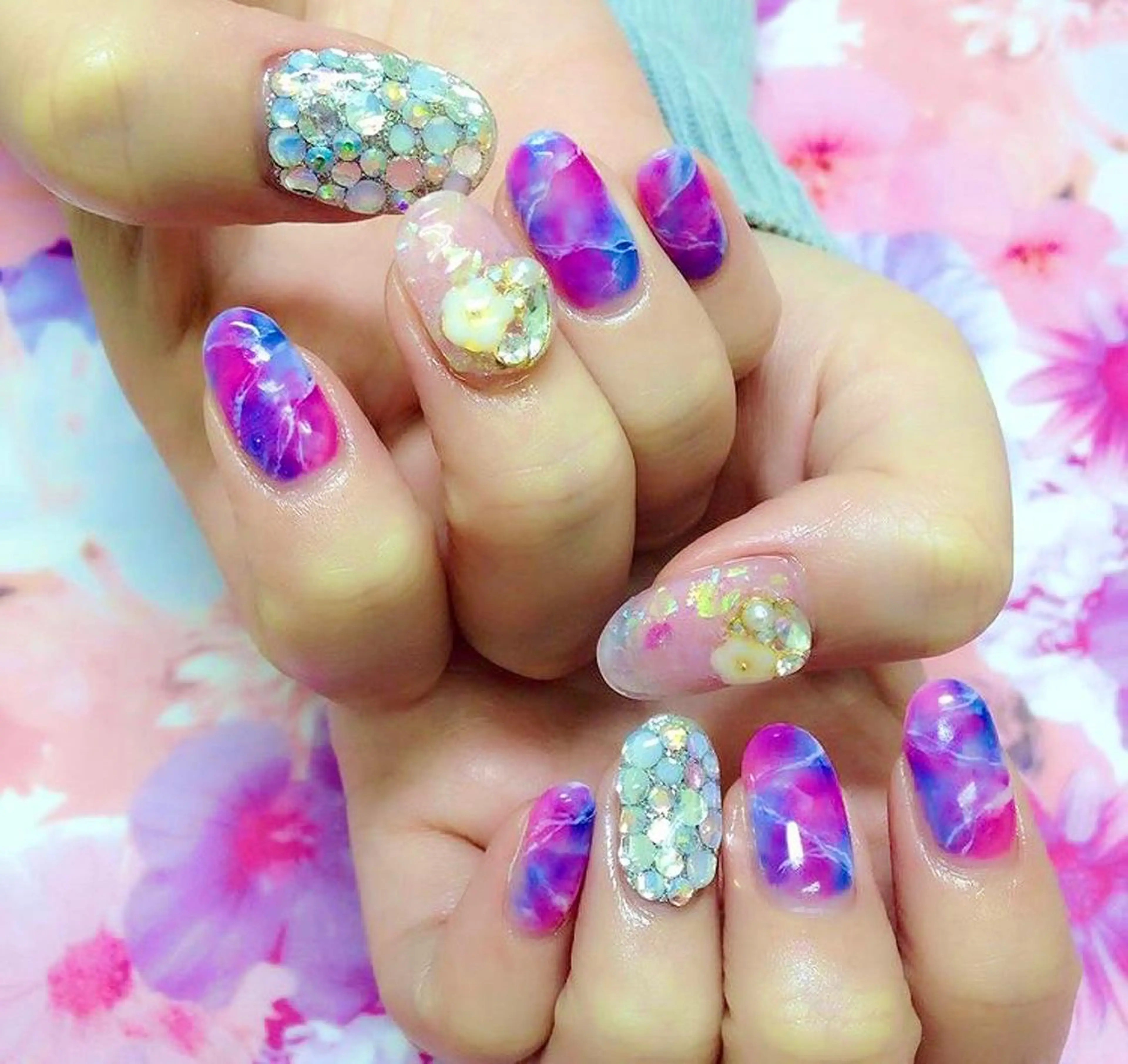 ネイル Nail&eye Belire 新宿のネイルデザイン
