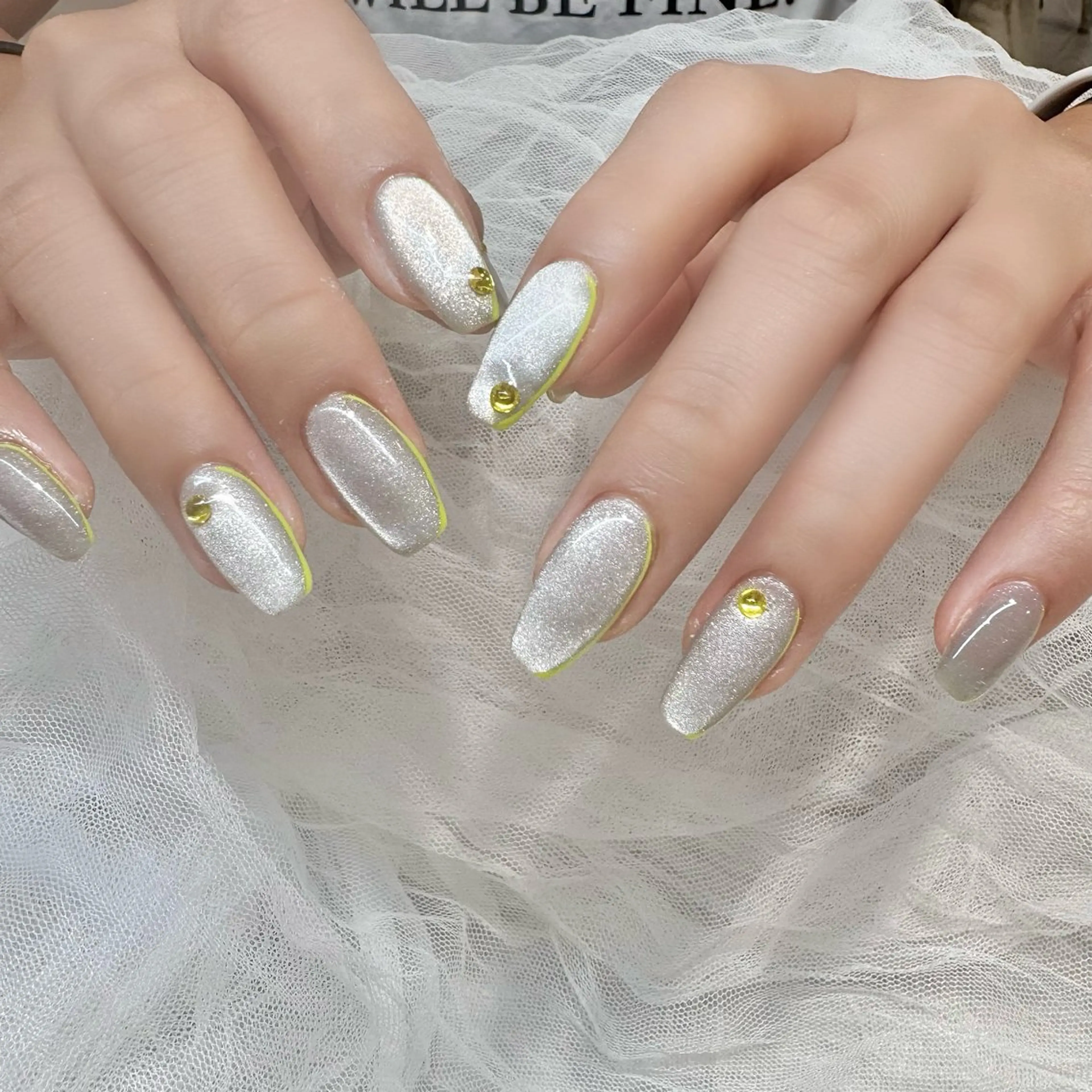 ネイル ハンドネイル 新井 ひなののネイルデザイン