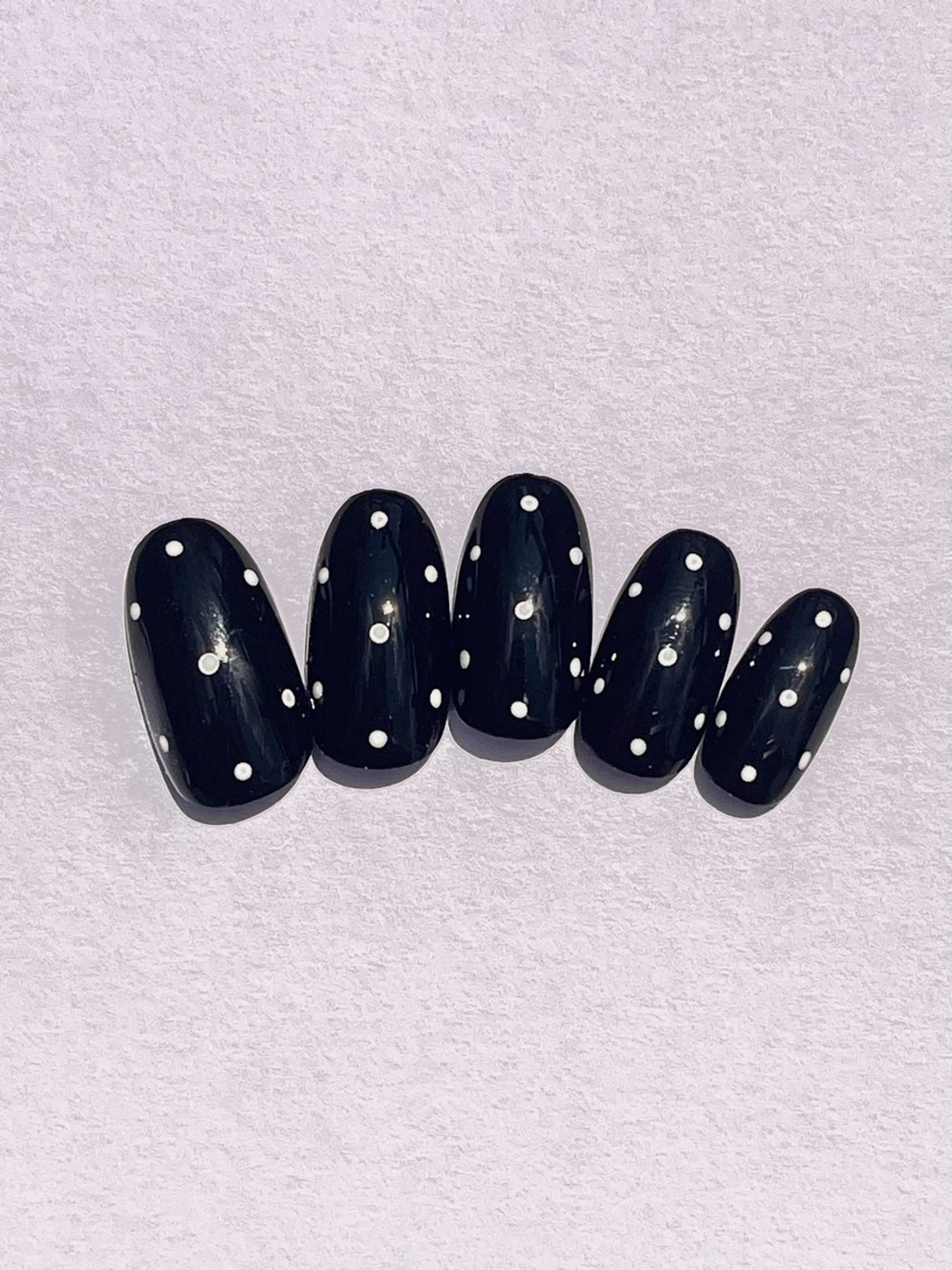 ショート ハンドネイル フットネイル Silent 話さないネイルサロンのネイルデザイン