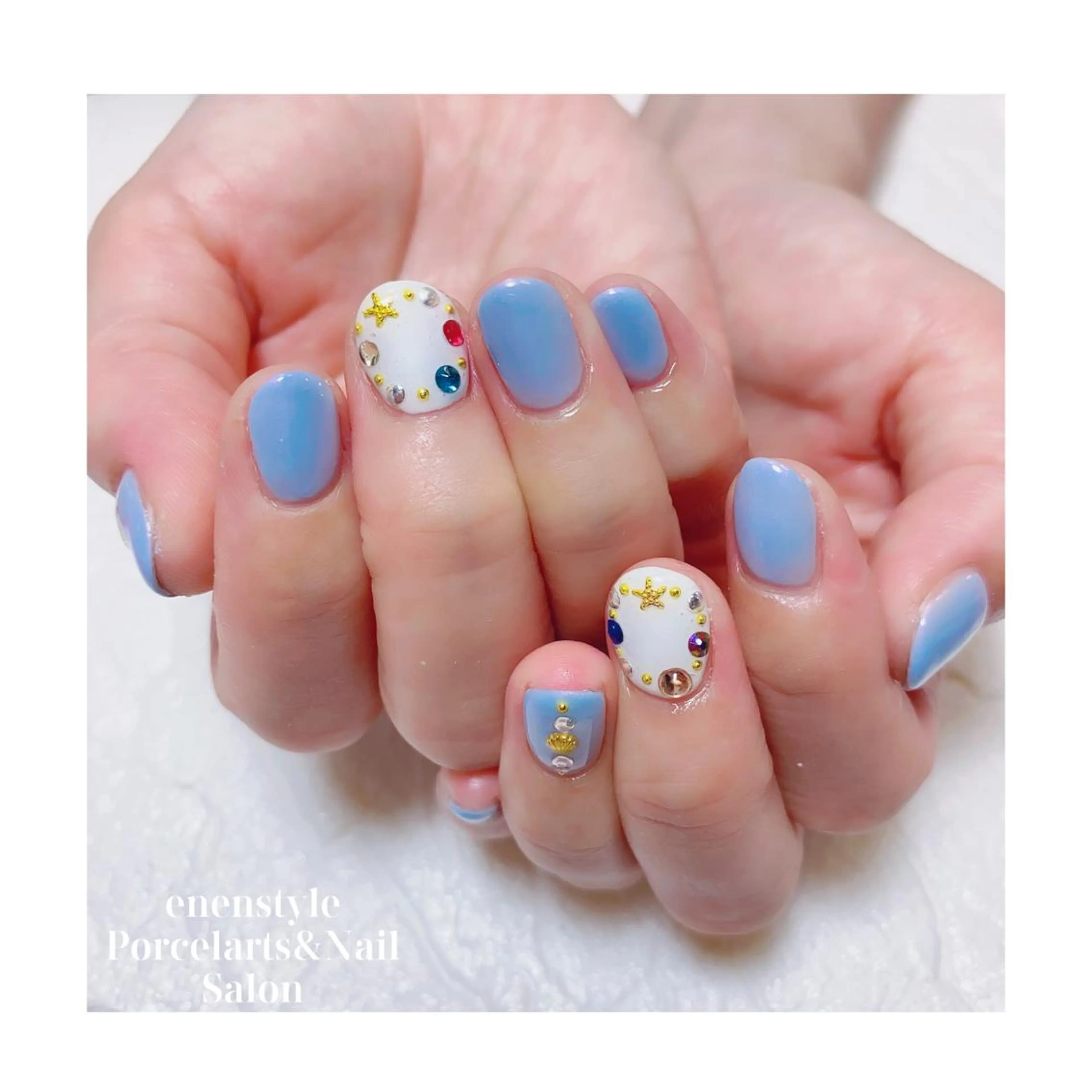 ショート ネイル ジェルネイル ニュアンスネイル オフィスネイル ワンカラーネイル パラジェル ハンドネイル 👑enen style👑のネイルデザイン