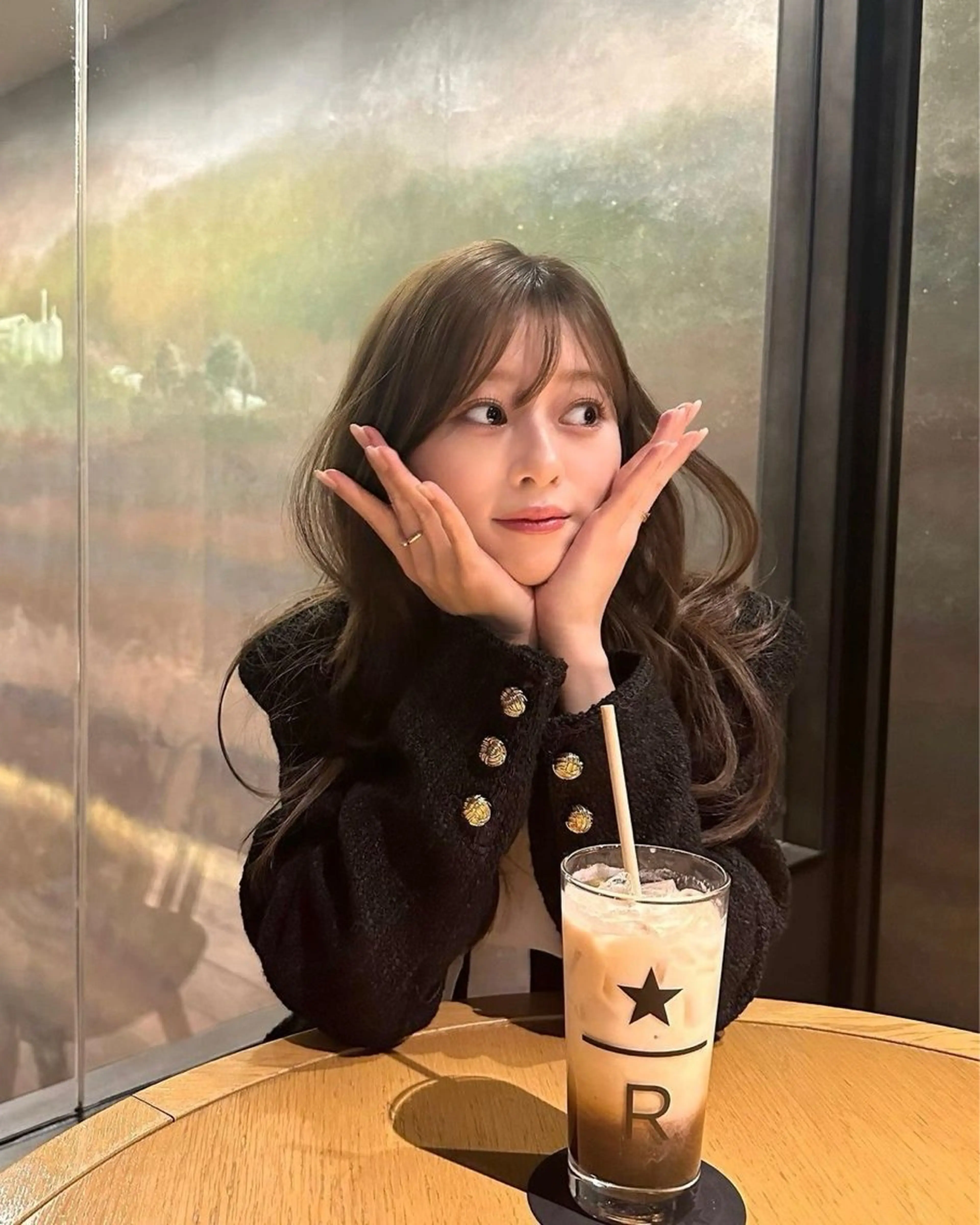 ロング カラー カット ヘアカラー トリートメント 莉乃/縮毛矯正/髪質 改善/艶カラーのヘアスタイル