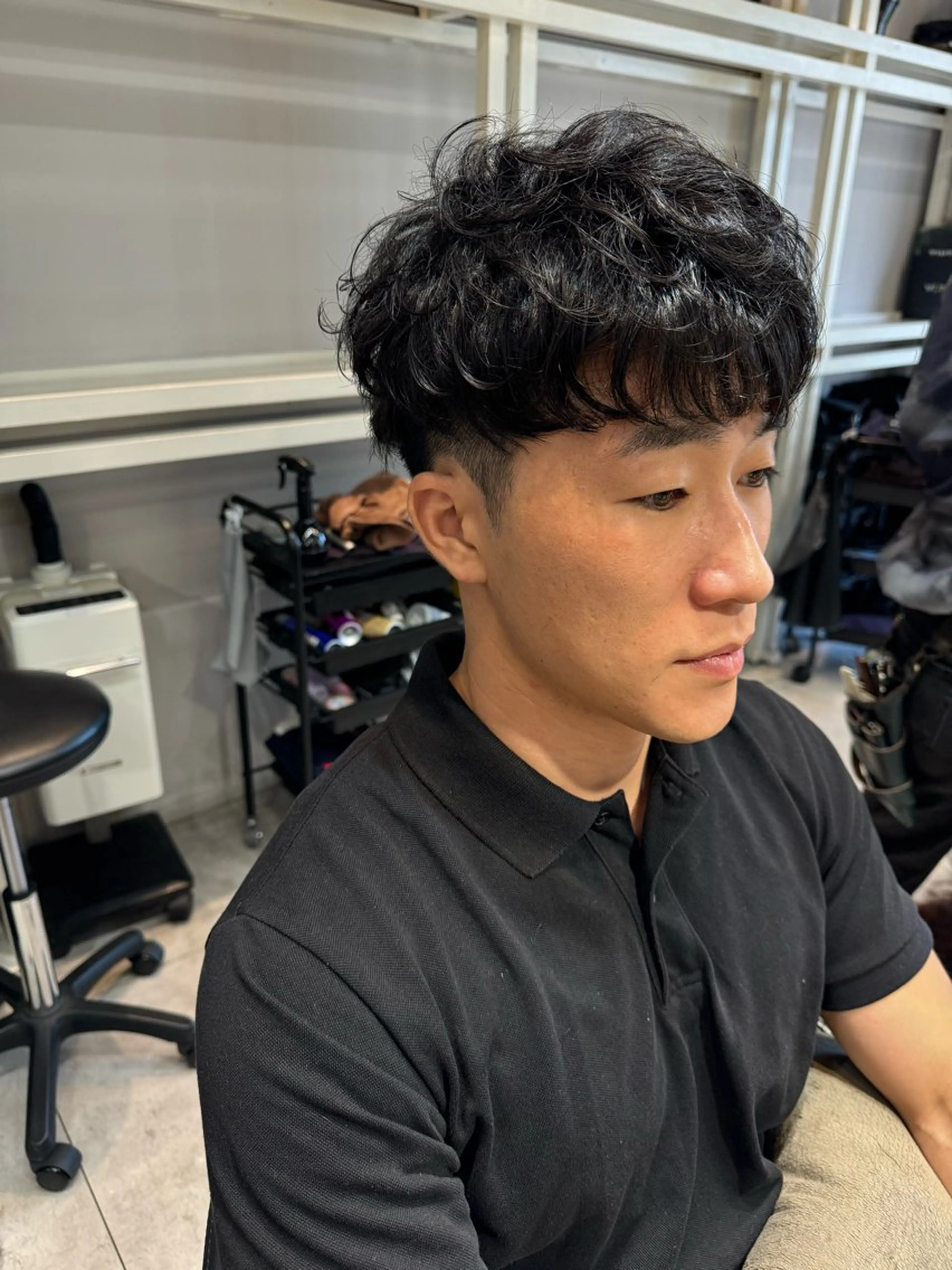 ショート パーマ メンズ マッシュ メンズパーマ 学生(メンズ向け) 学生 ショートヘア カット パーマ トリートメント 似合う髪型が 分からない方へのヘアスタイル