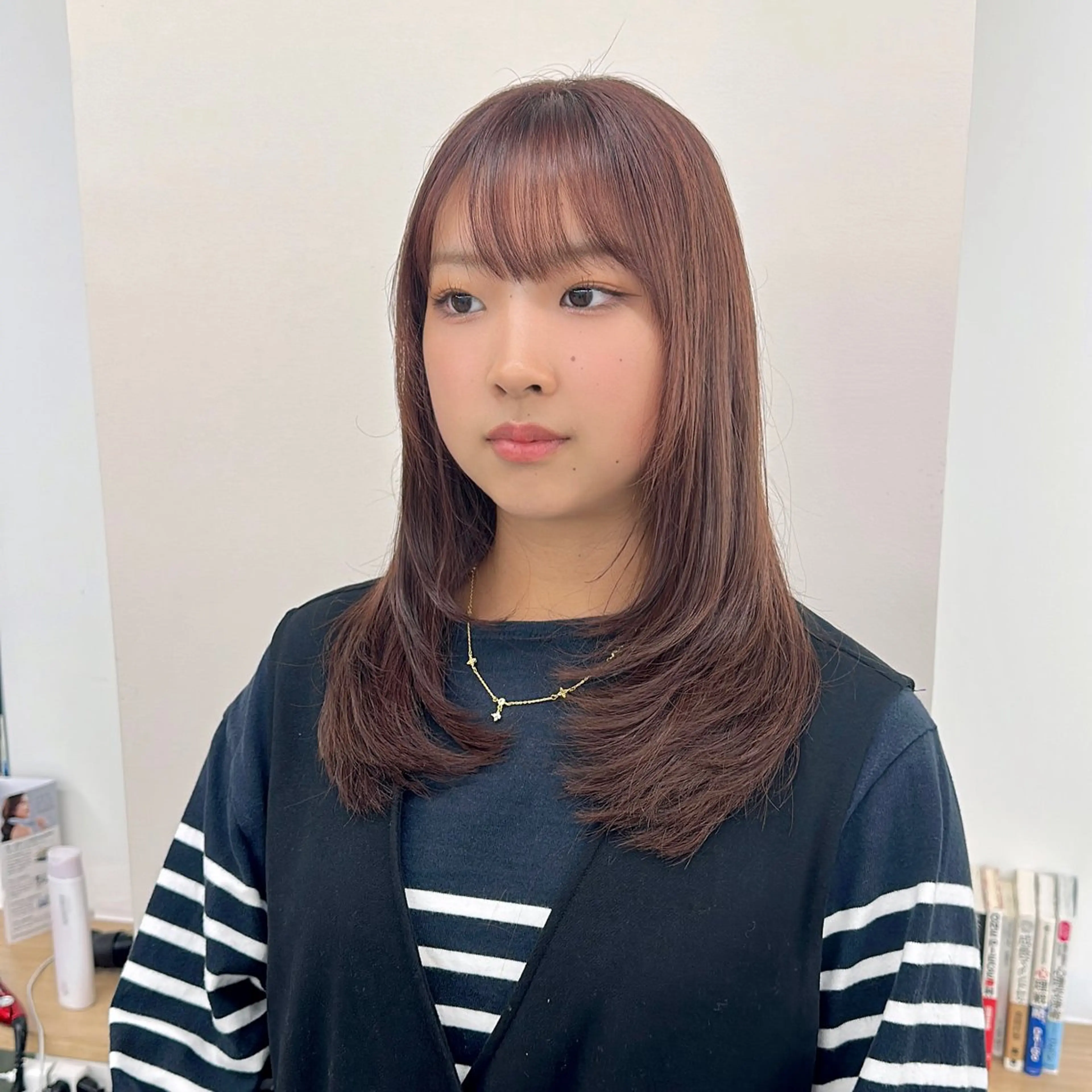 セミロング カラー カット ヘアカラー トリートメント ブリーチなし/レイヤ ー特化🌈Tommyのヘアスタイル