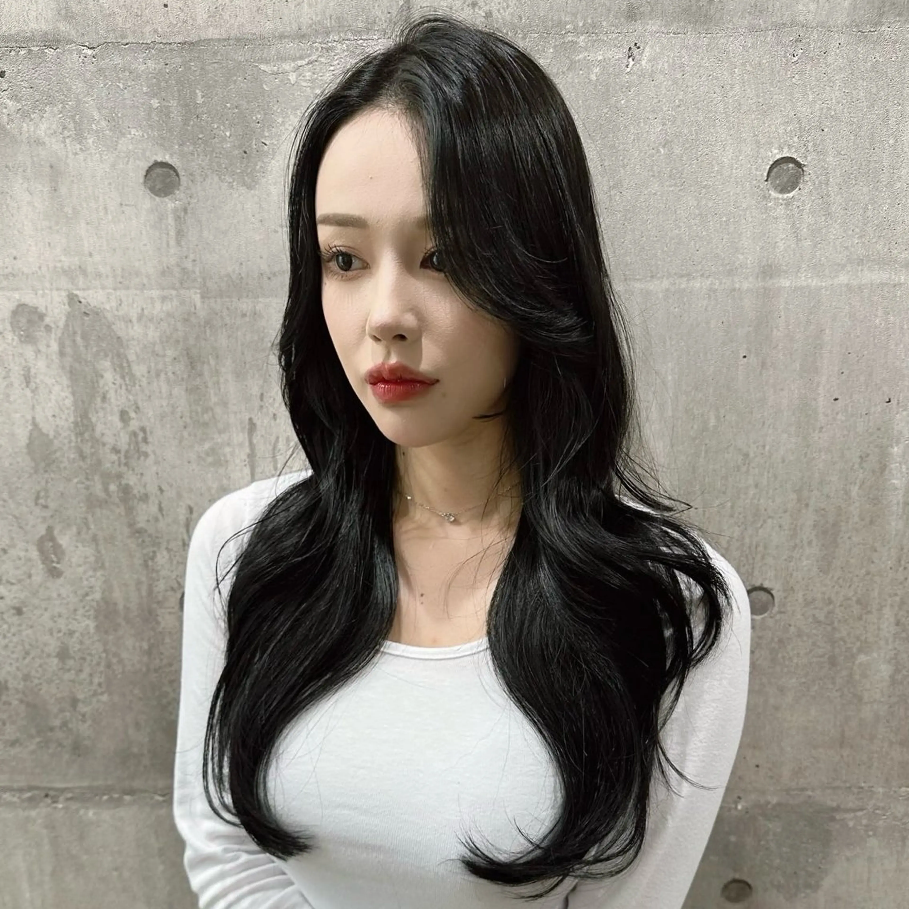 ロング ロングレイヤー くびれヘア 髪質改善 ヨシンモリ 韓国風ヘア 韓国𝐻𝑎𝑖𝑟 🇰🇷🖤ハラのヘアスタイル