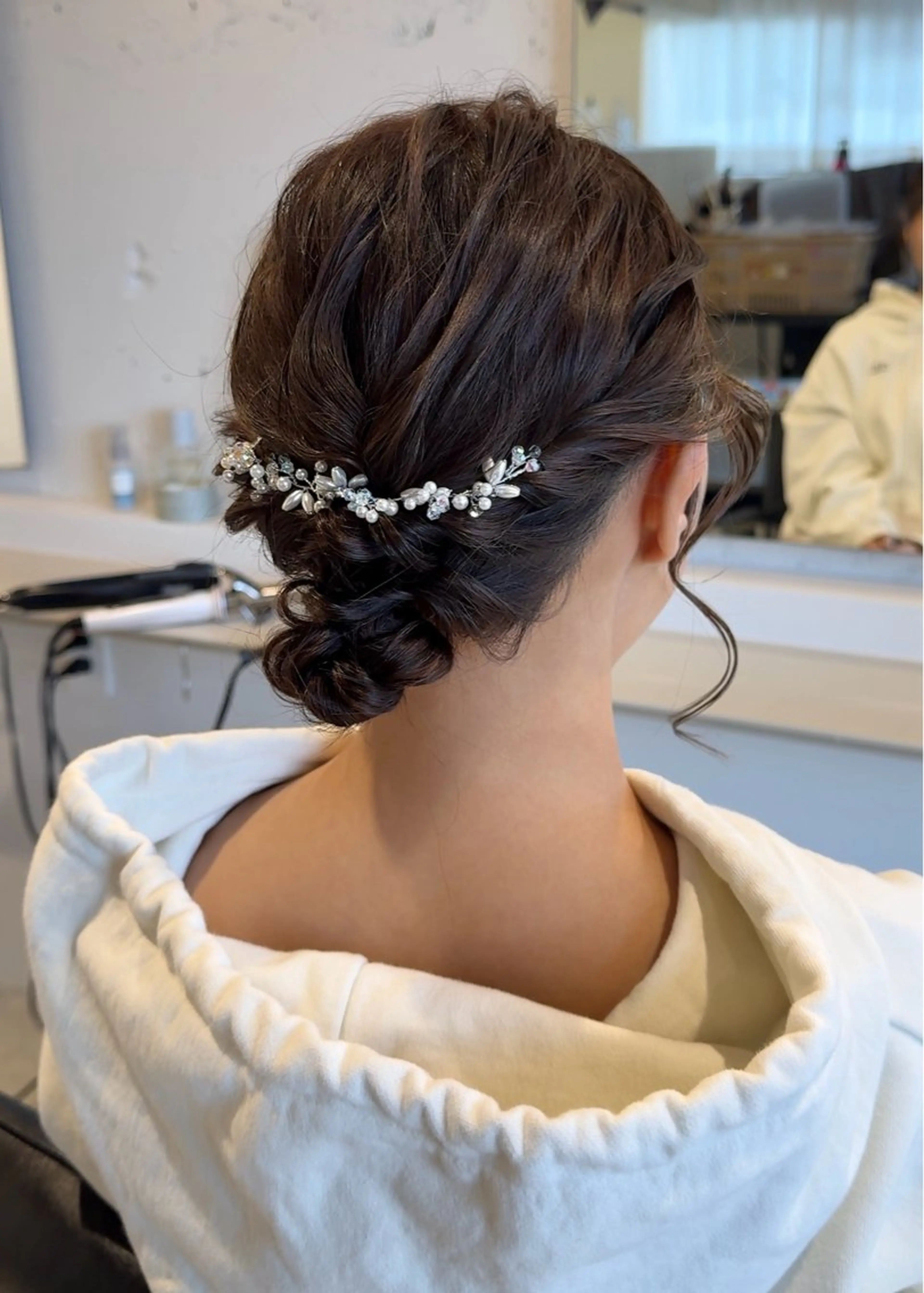 ヘアアレンジ お団子ヘア 結婚式・ブライダル ヘアセット ヘアセット大募集 ˗ˋˏairiˎˊ˗のヘアスタイル