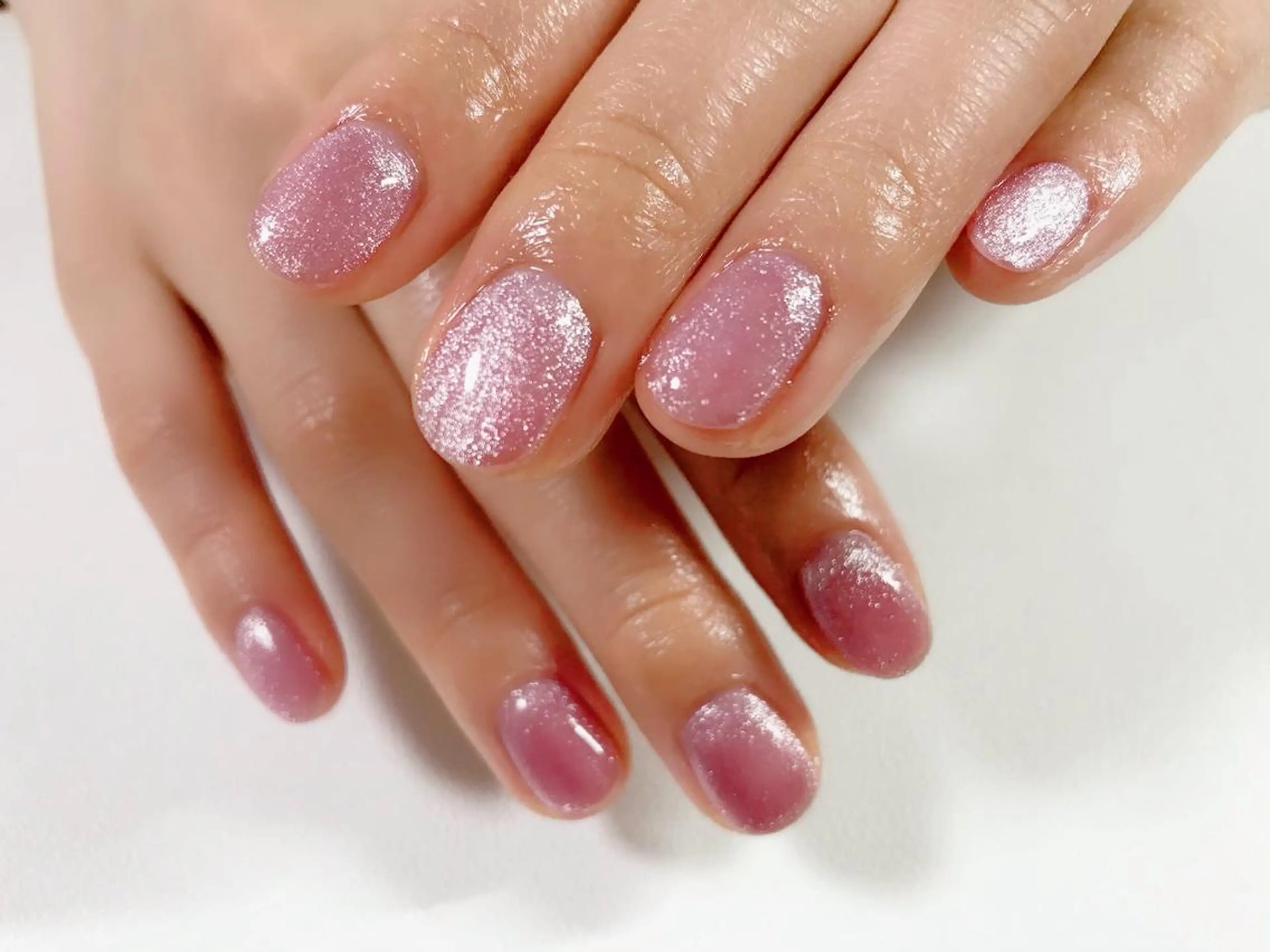 ネイル マグネットネイル ピンク ハンドネイル mogunail &blowのネイルデザイン