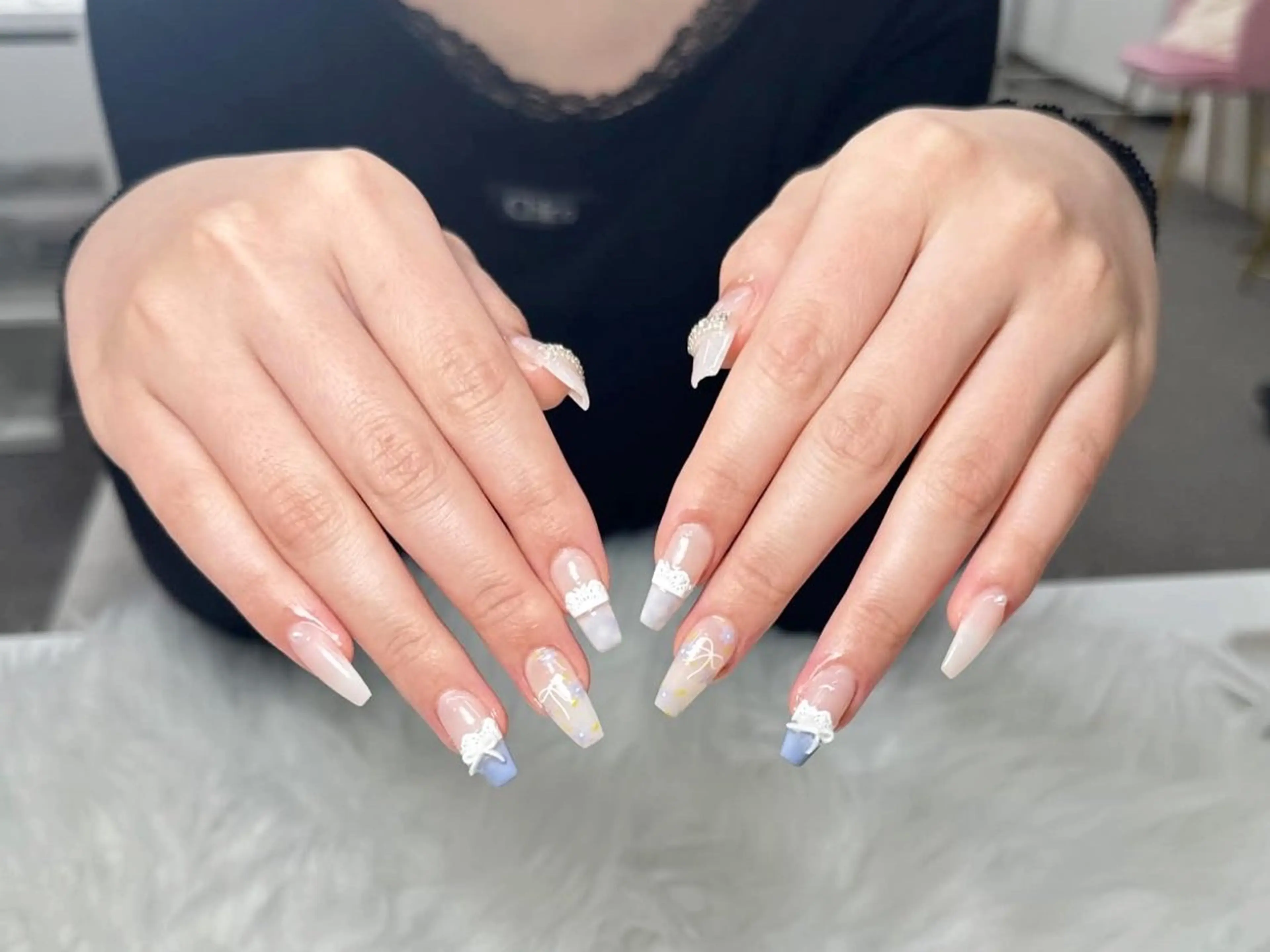 ネイル AURA NAIL 上前津のネイルデザイン