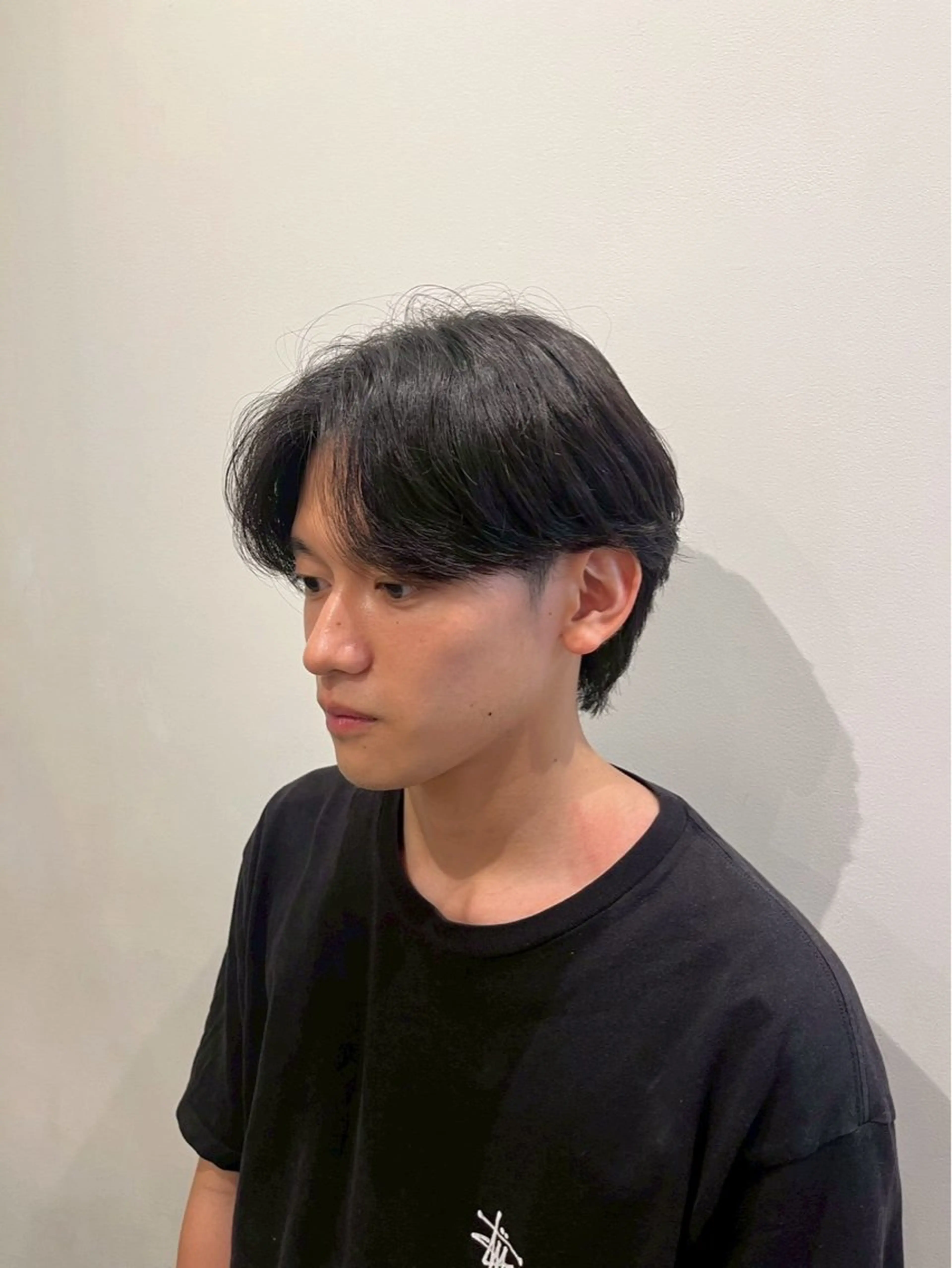 メンズ センターパート メンズパーマ メンズパーマ✨️/ 縮毛カラー🫧あきはのヘアスタイル