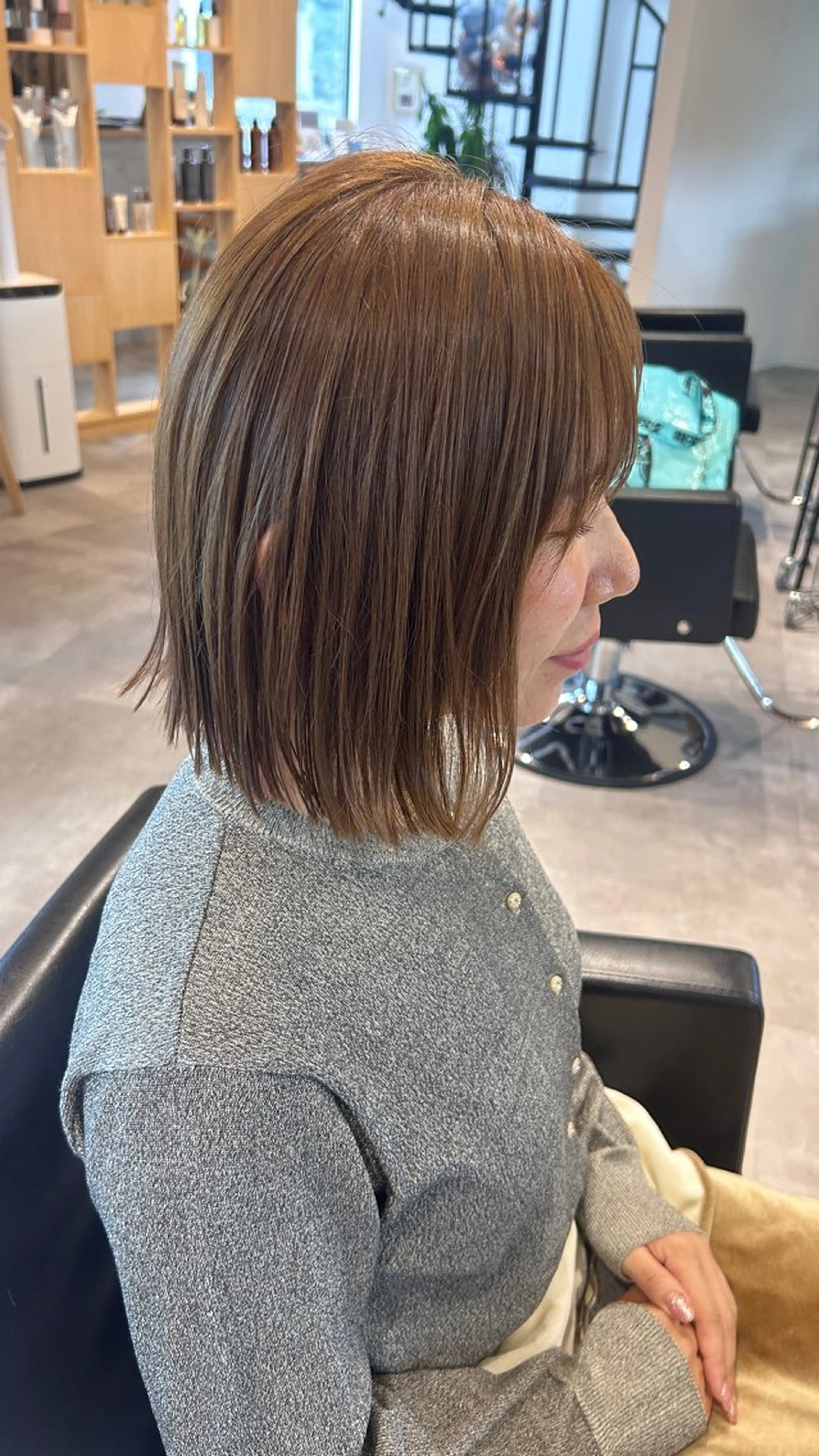 ミディアム HANA by RIZのヘアスタイル