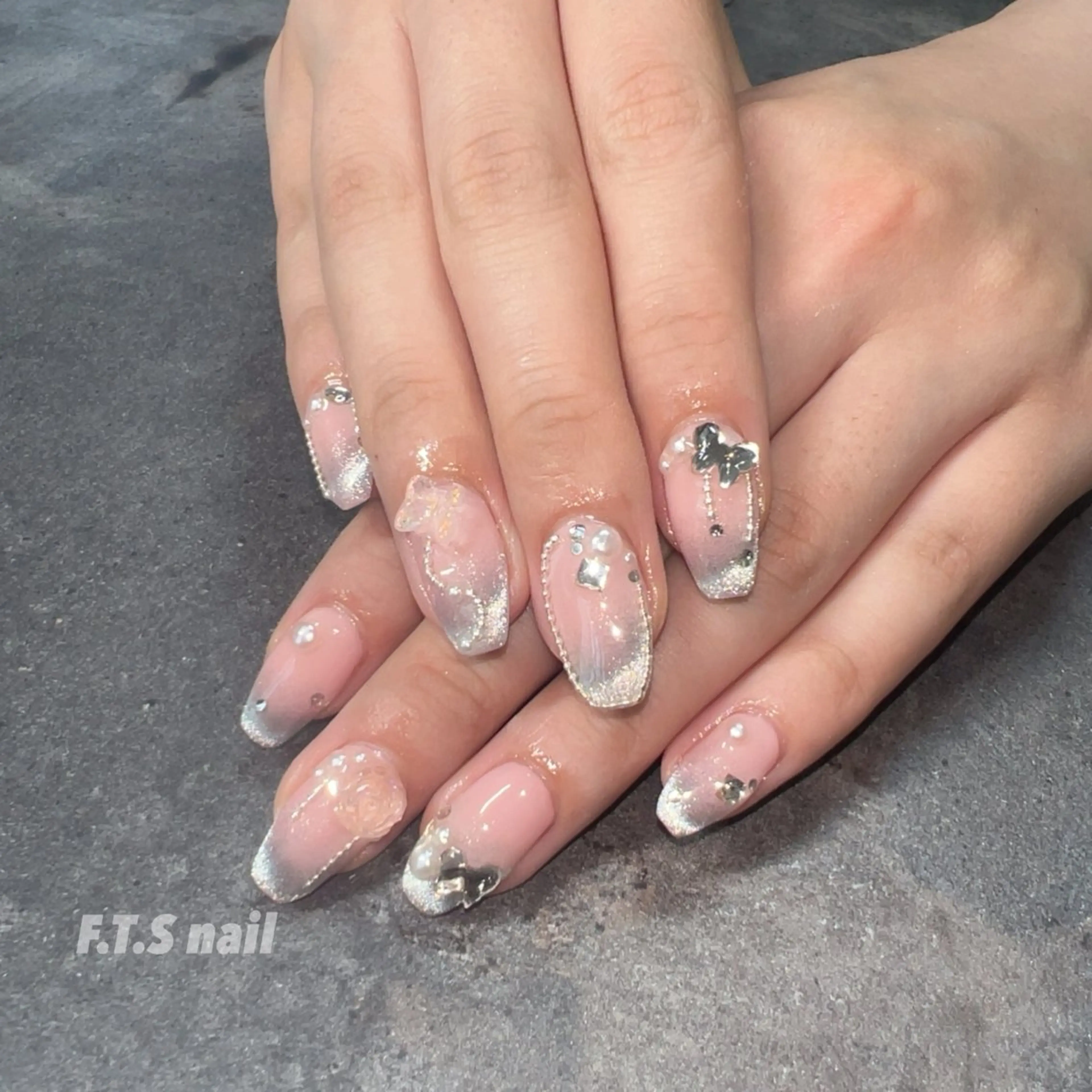 ネイル F.T.S nailのネイルデザイン