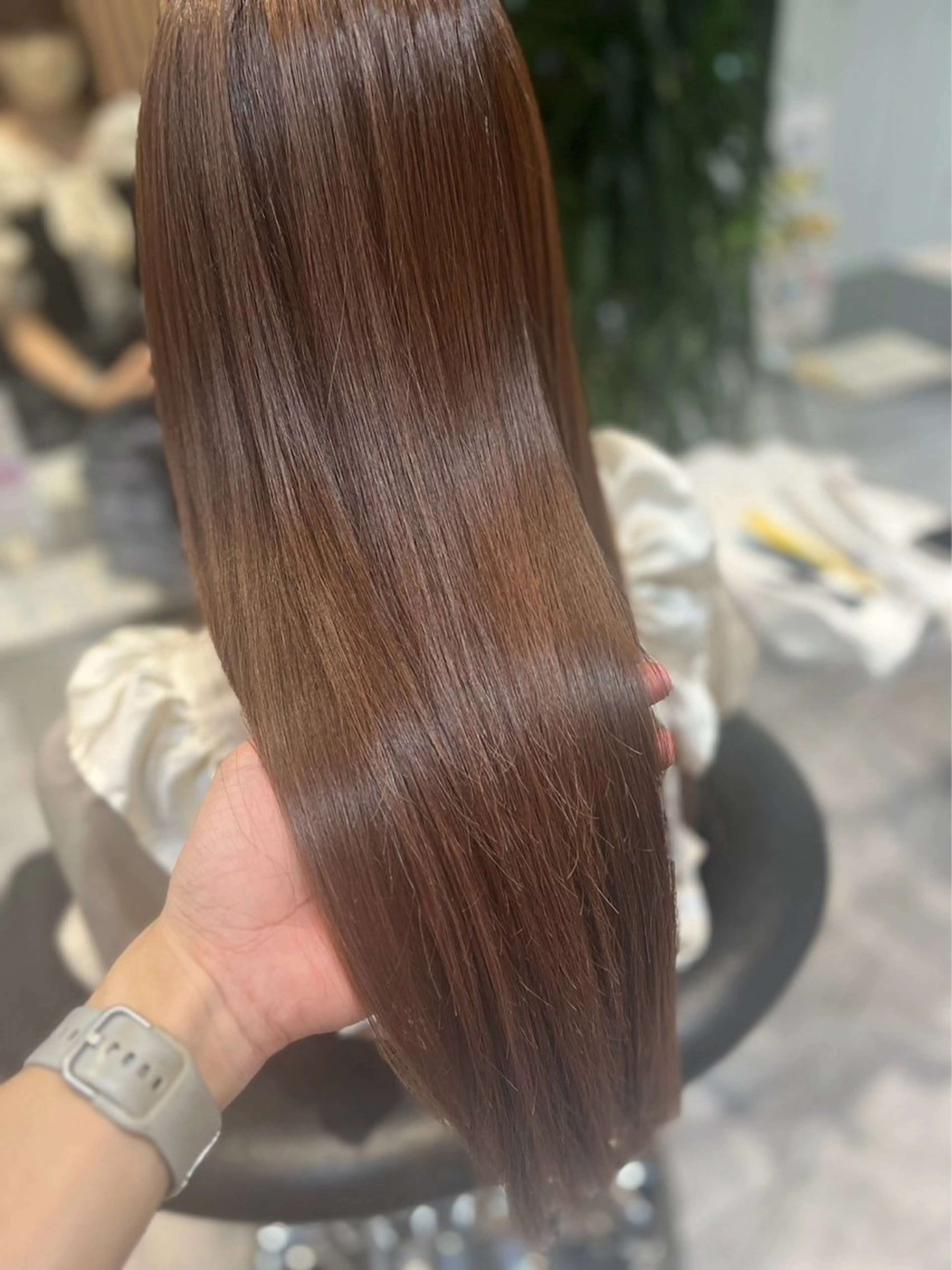 カラー 長塚 花のヘアスタイル