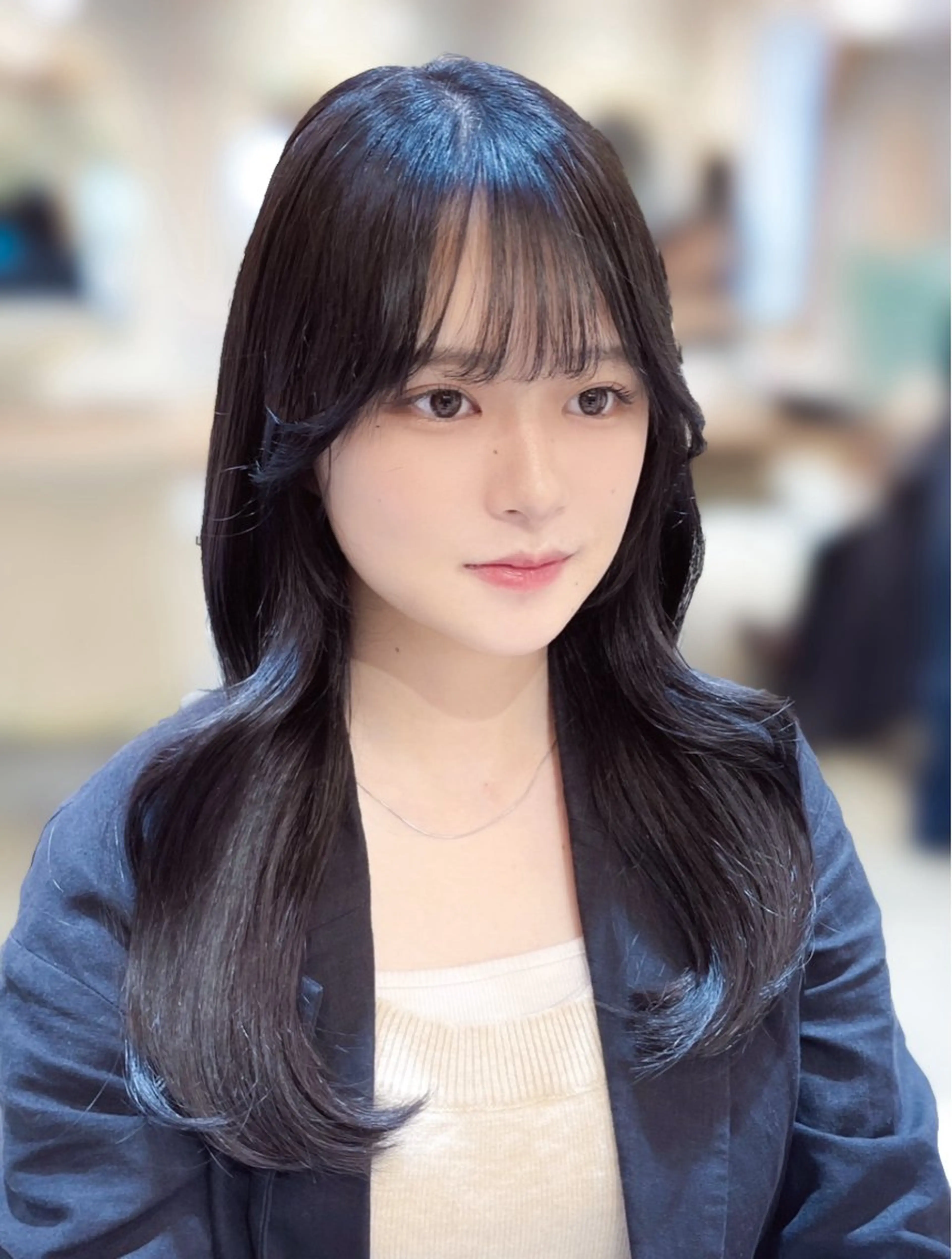 ロング カラー くびれヘア 韓国風ヘア カット ヘアカラー トリートメント 透明感カラー／韓国 レイヤーmomokaのヘアスタイル