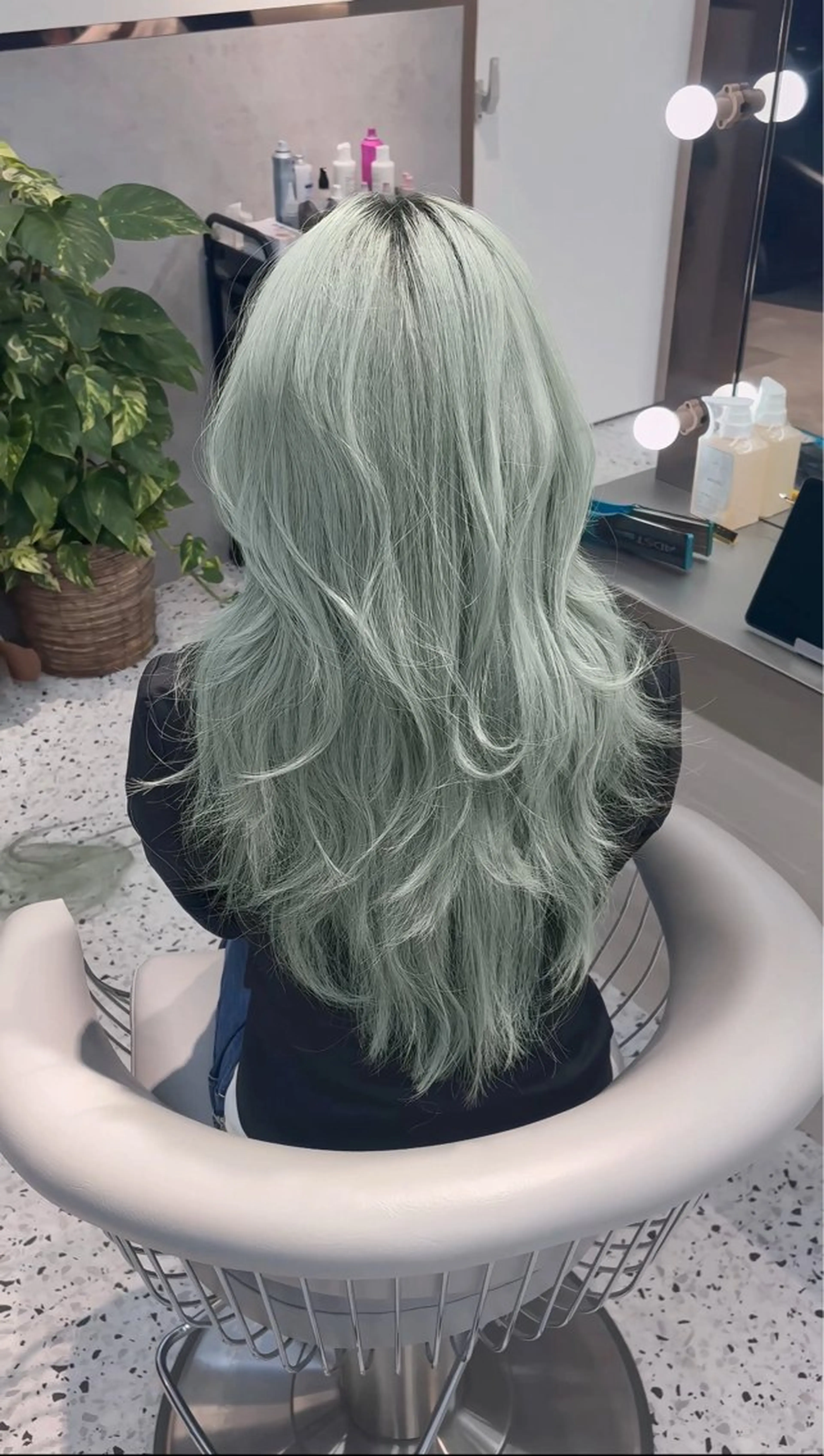 ロング ハッシュカット ハイレイヤー レイヤーカット Yuta✂︎ 韓国レイヤー🪽のヘアスタイル