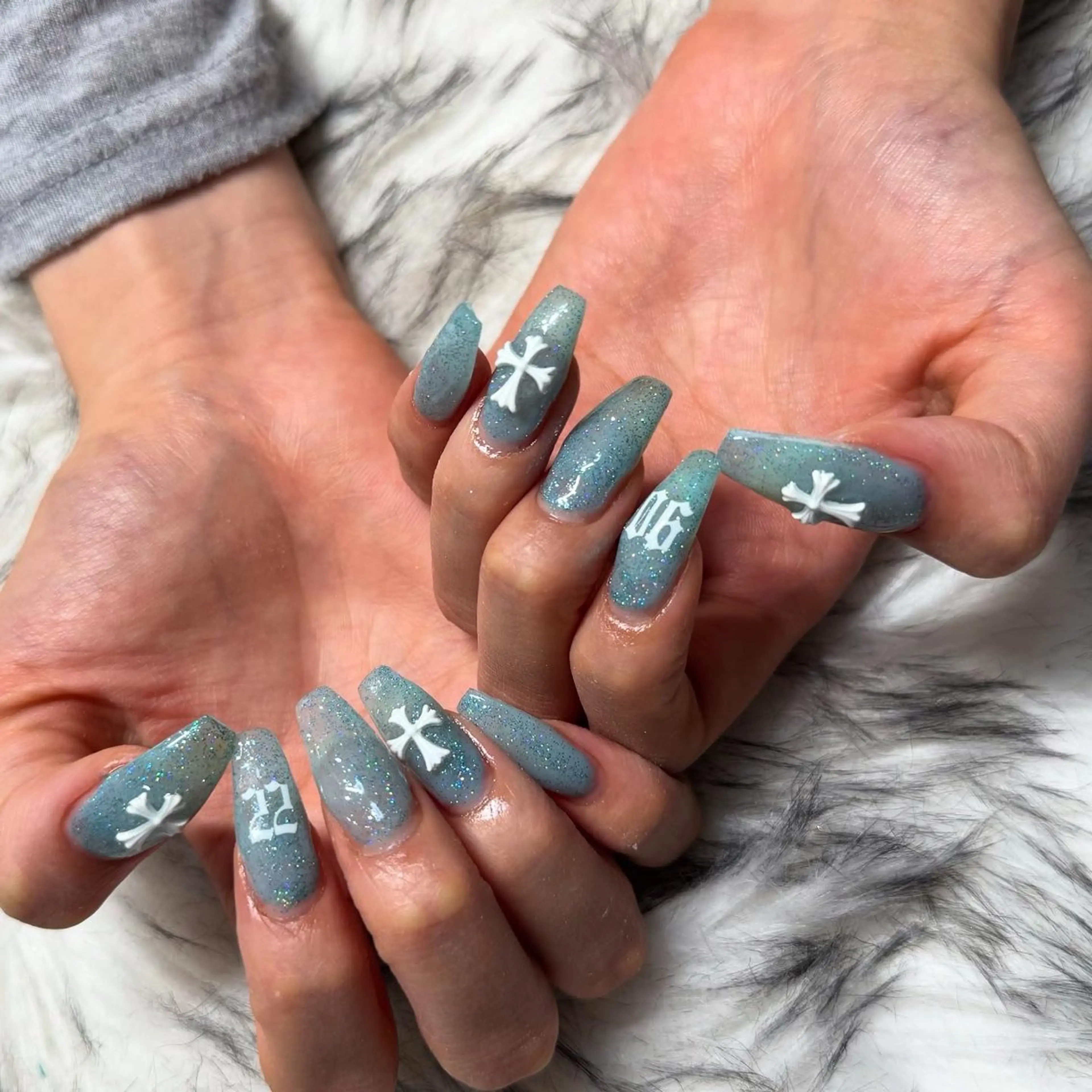 ロング ハンドネイル mao .のネイルデザイン