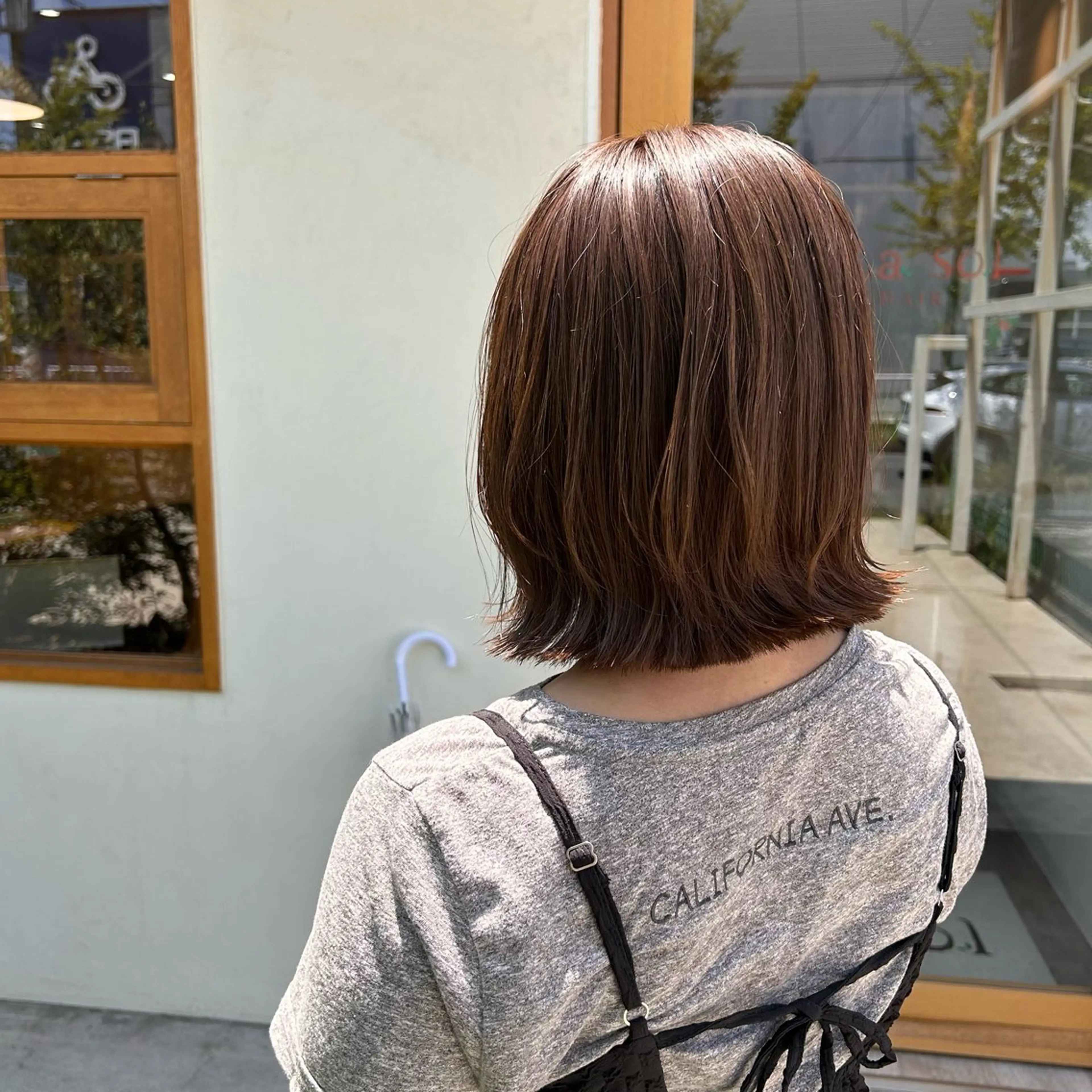 ショート カラー ボブ 外ハネヘア 山本 知佳のヘアスタイル