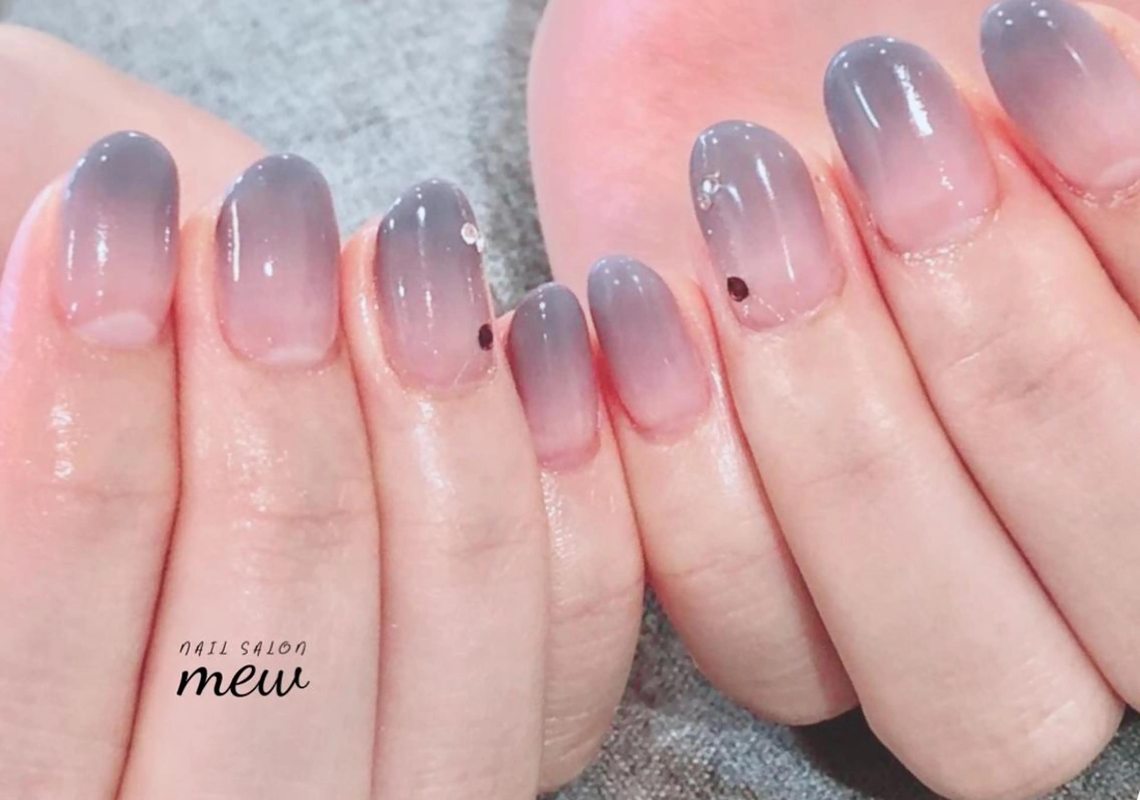 ネイル アートネイル グラデーション ラメ(グリッター) パープル シンプルネイル Nail salon mewのネイルデザイン