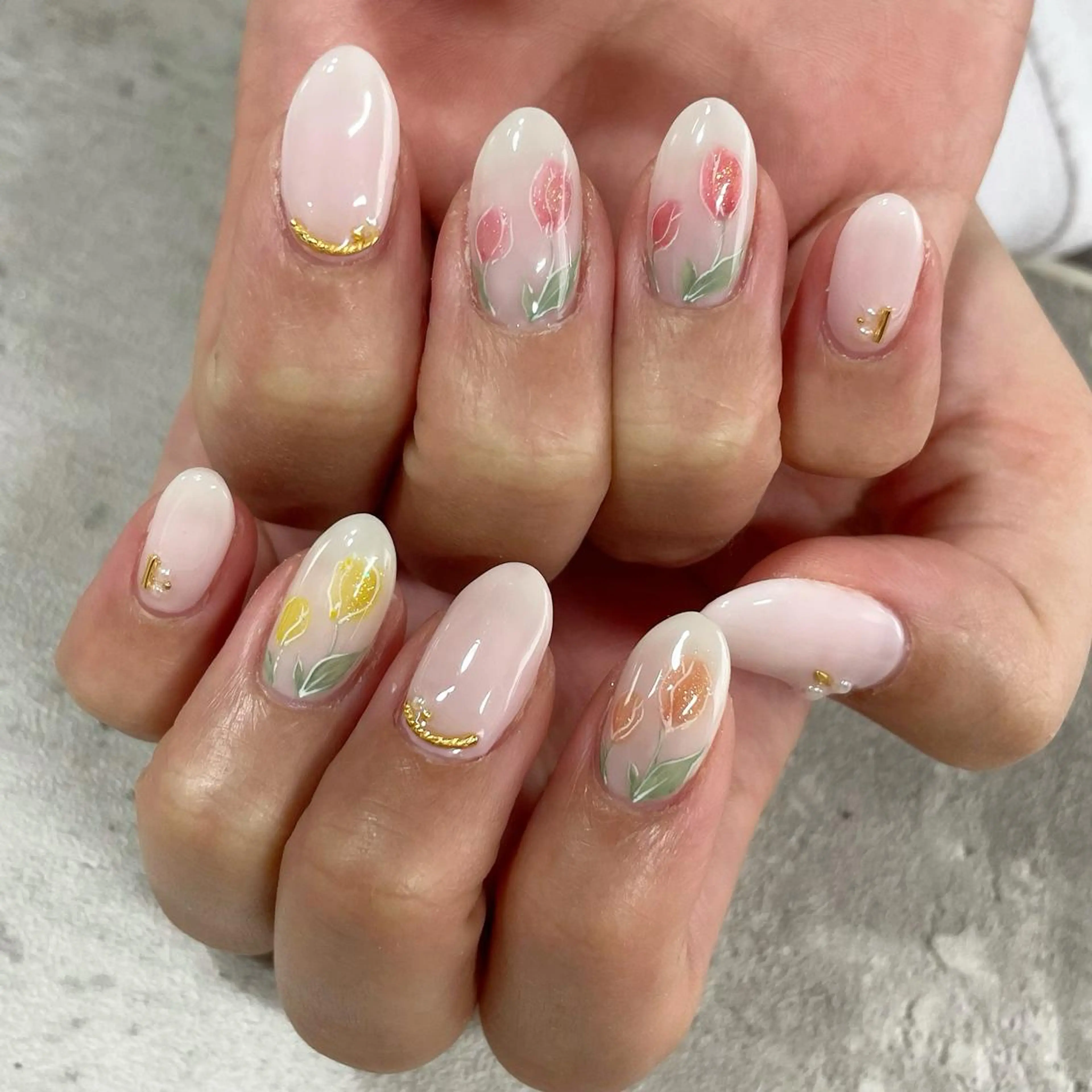 ネイル ジェルネイル 東 千夏のネイルデザイン