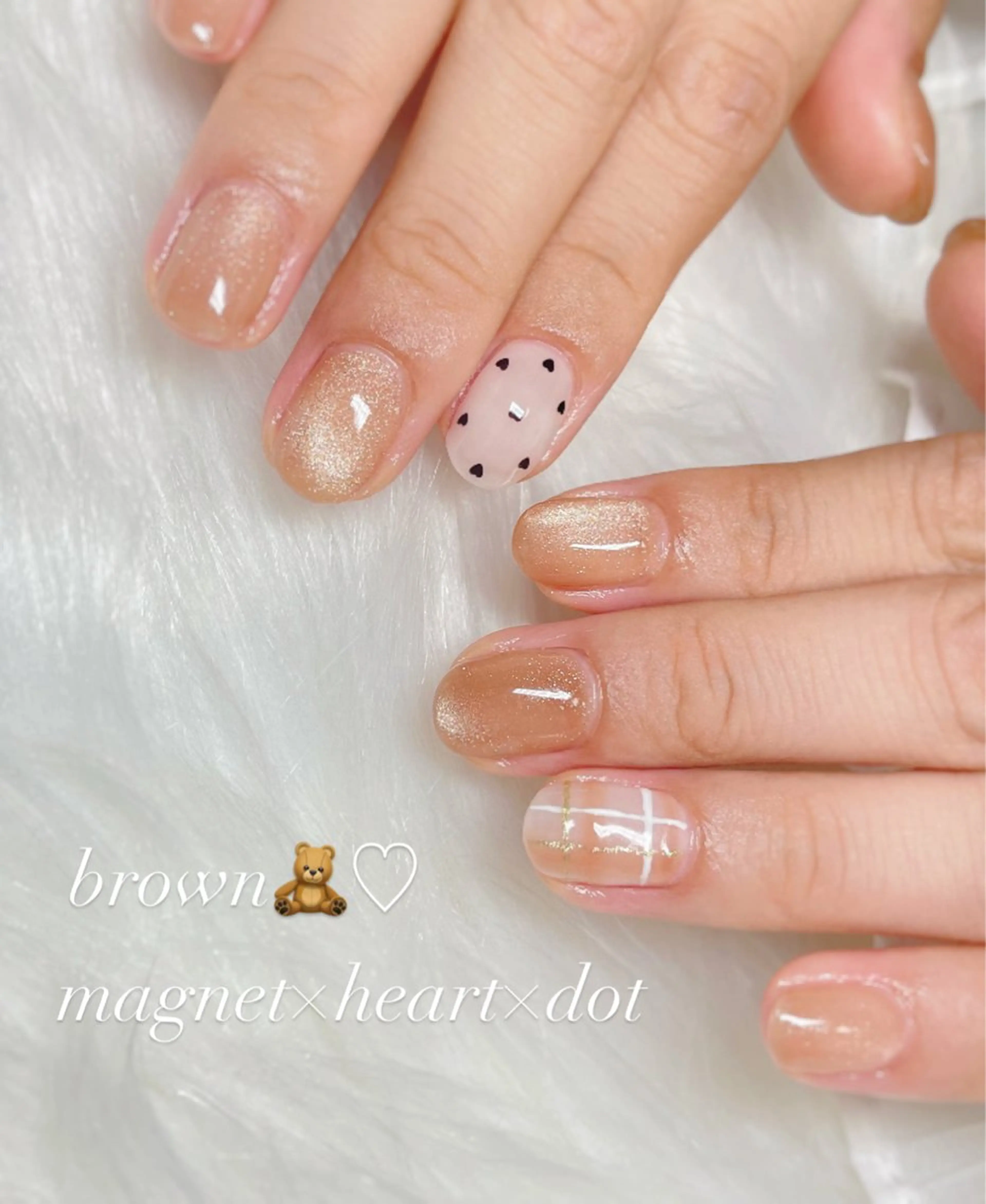 ネイル ドット ジェルネイル 持ち込み オフィスネイル パラジェル Kotoneil.Y所属・Kotoneil.Y 琴音のネイルデザイン