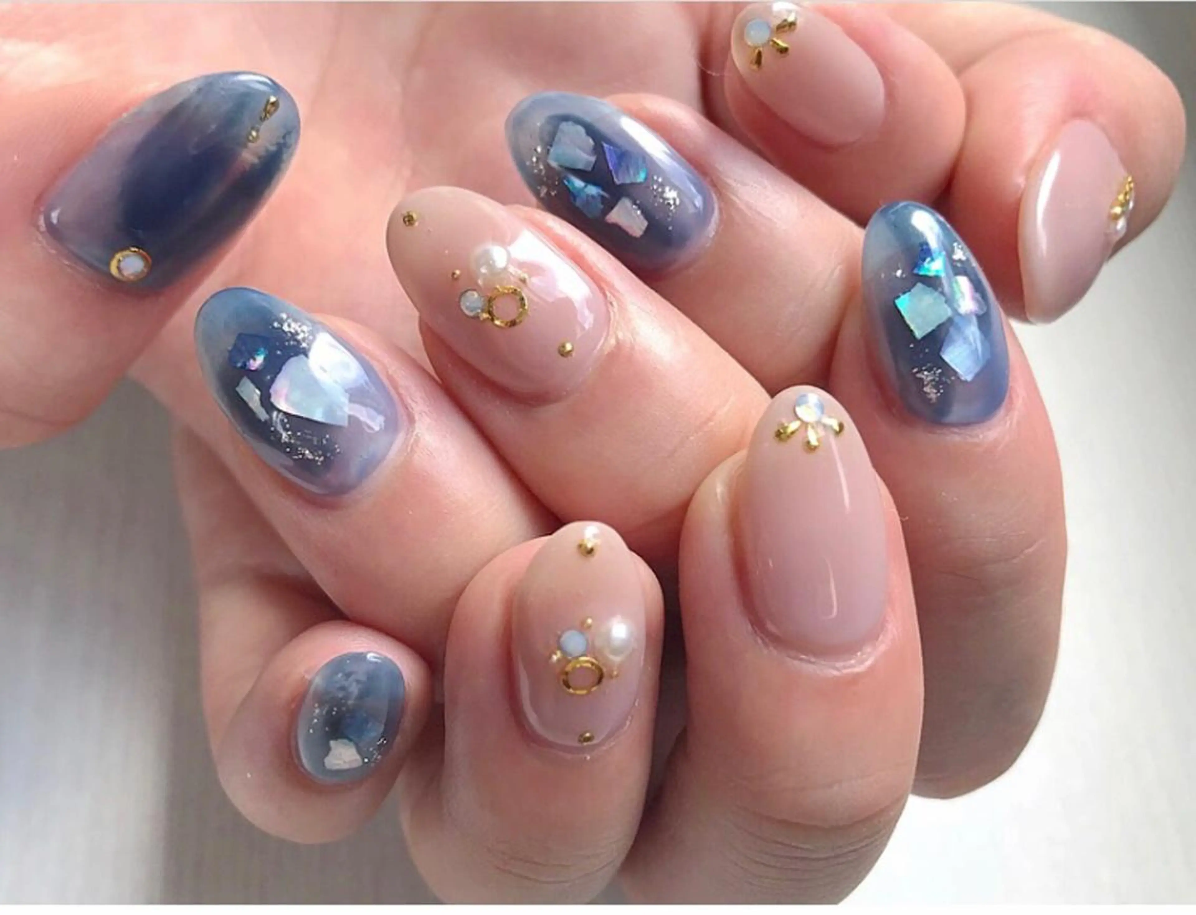 ネイル 持ち込み 久田 悠佳のネイルデザイン