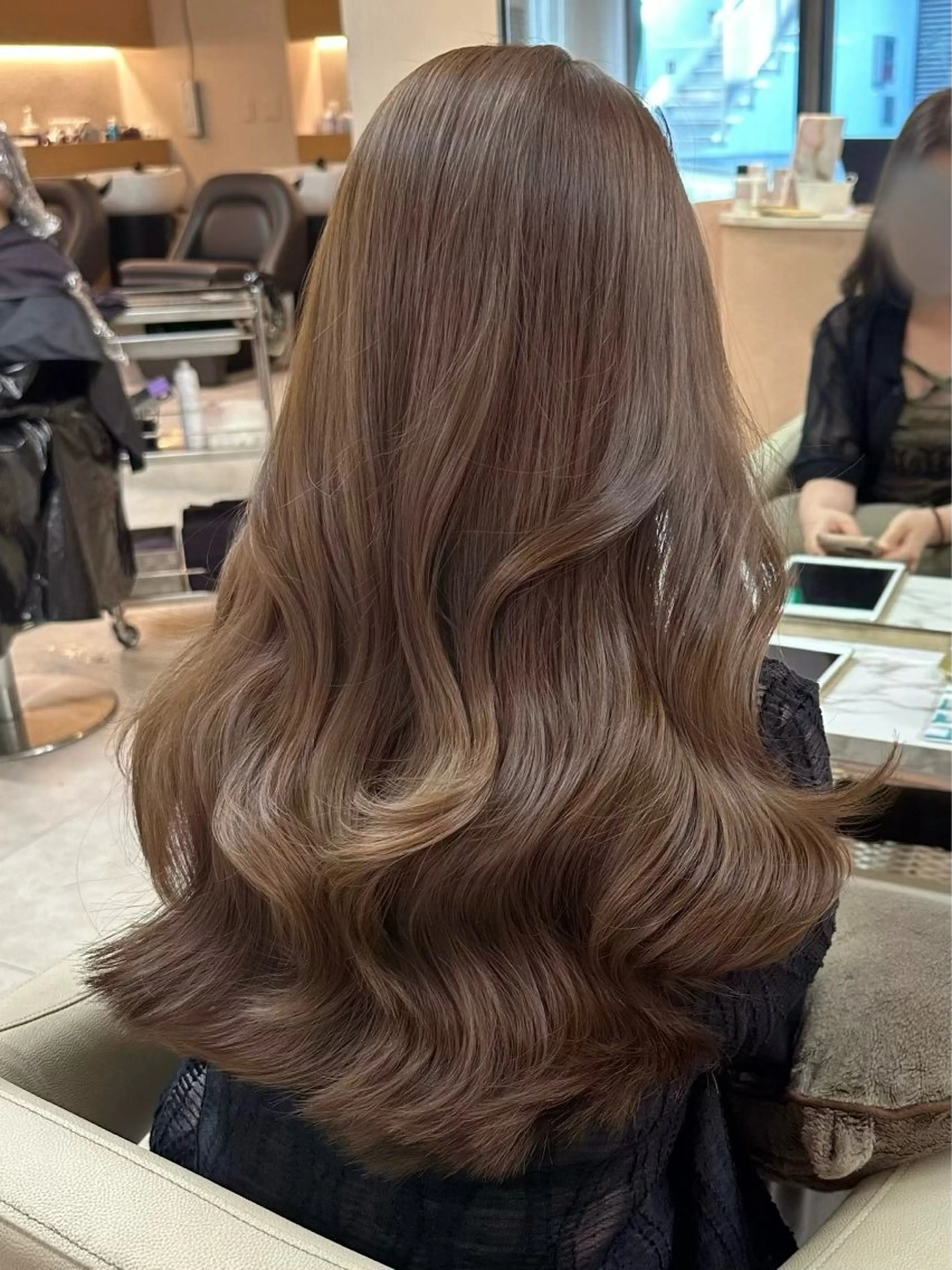 ロング カラー レイヤーカット 韓国ヘア🦢🖤 Sayumiのヘアスタイル