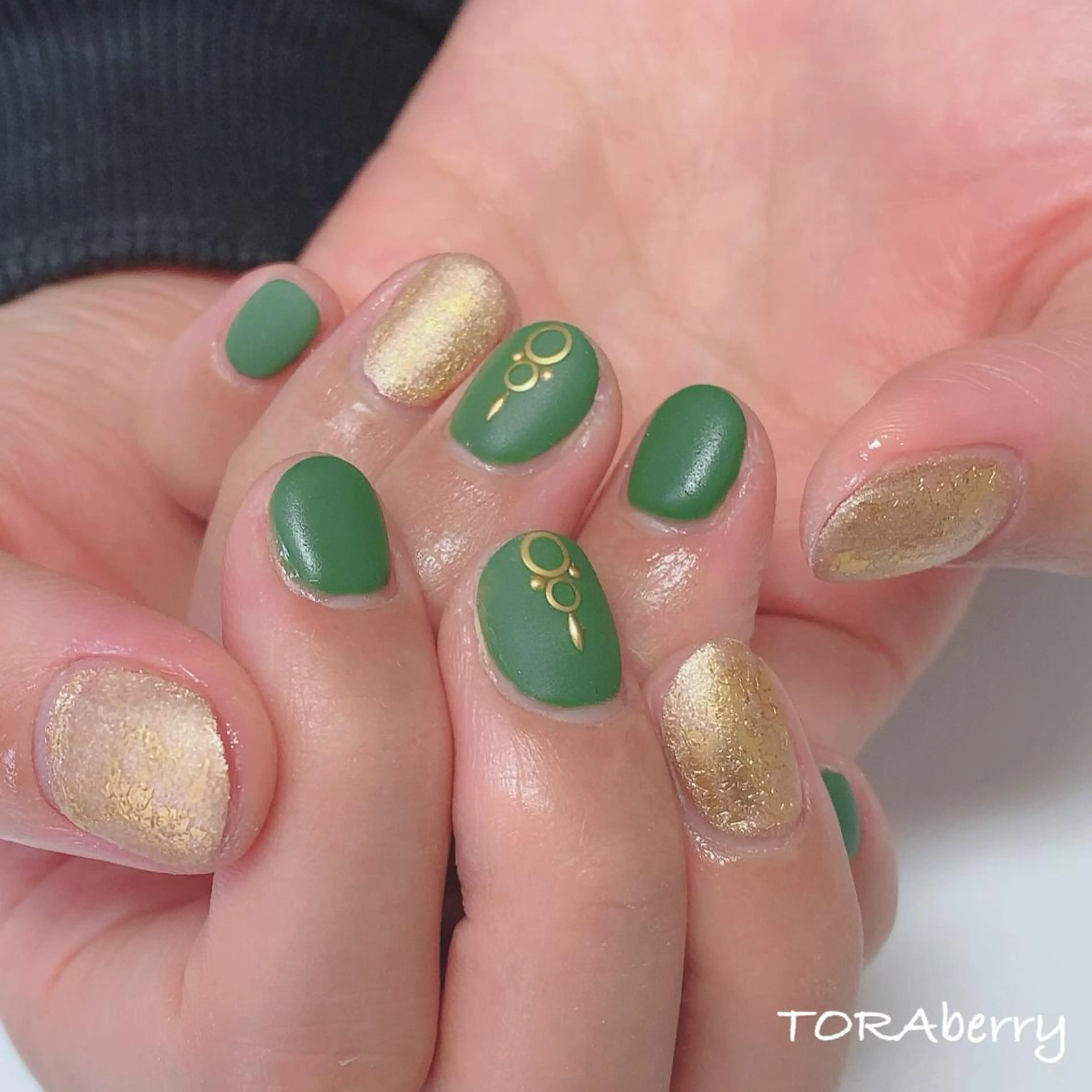 ネイル ネイリスト なつみのネイルデザイン