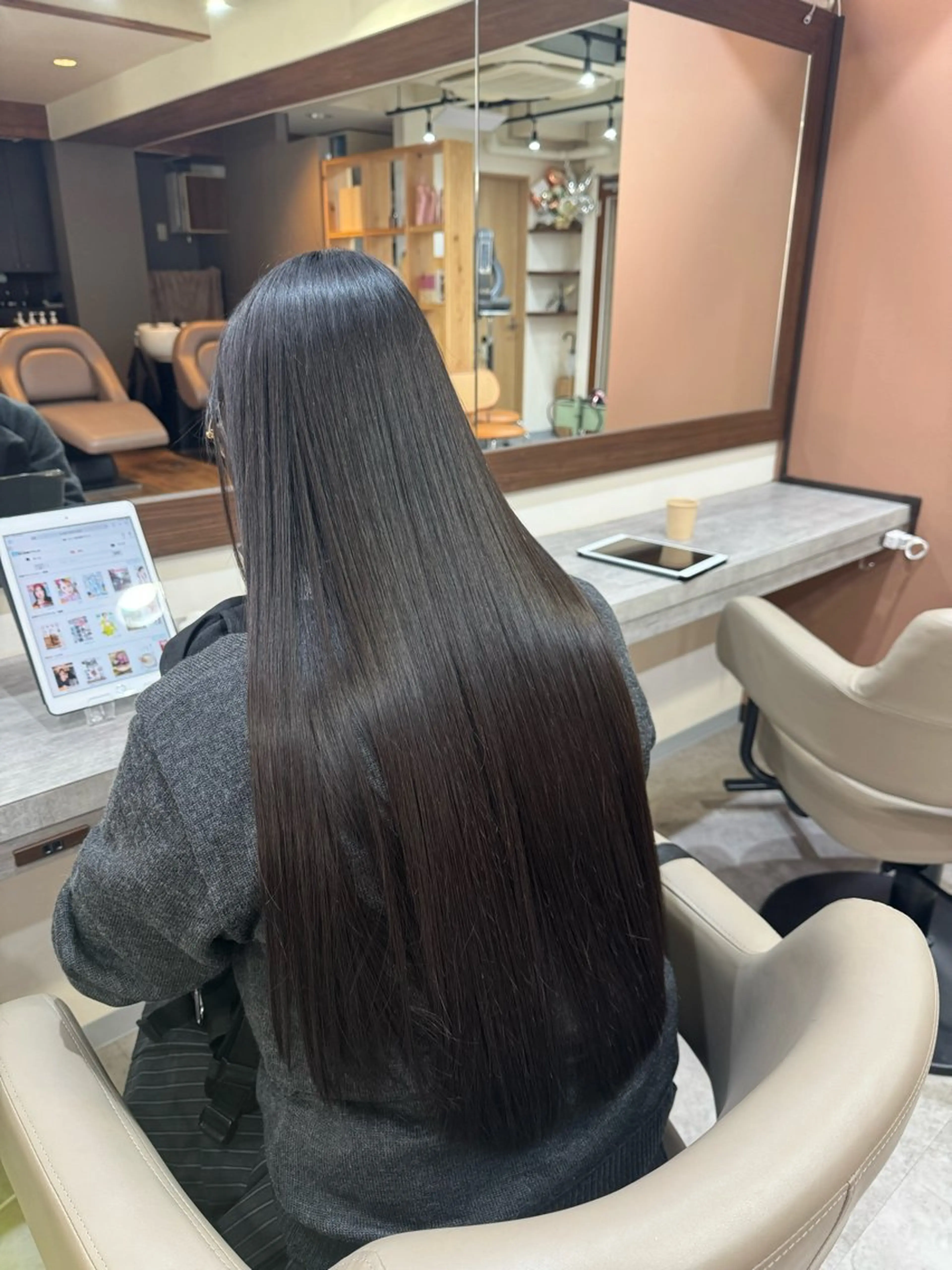 【優しい薬剤で✨】髪に優しい♪コスメストレートの写真