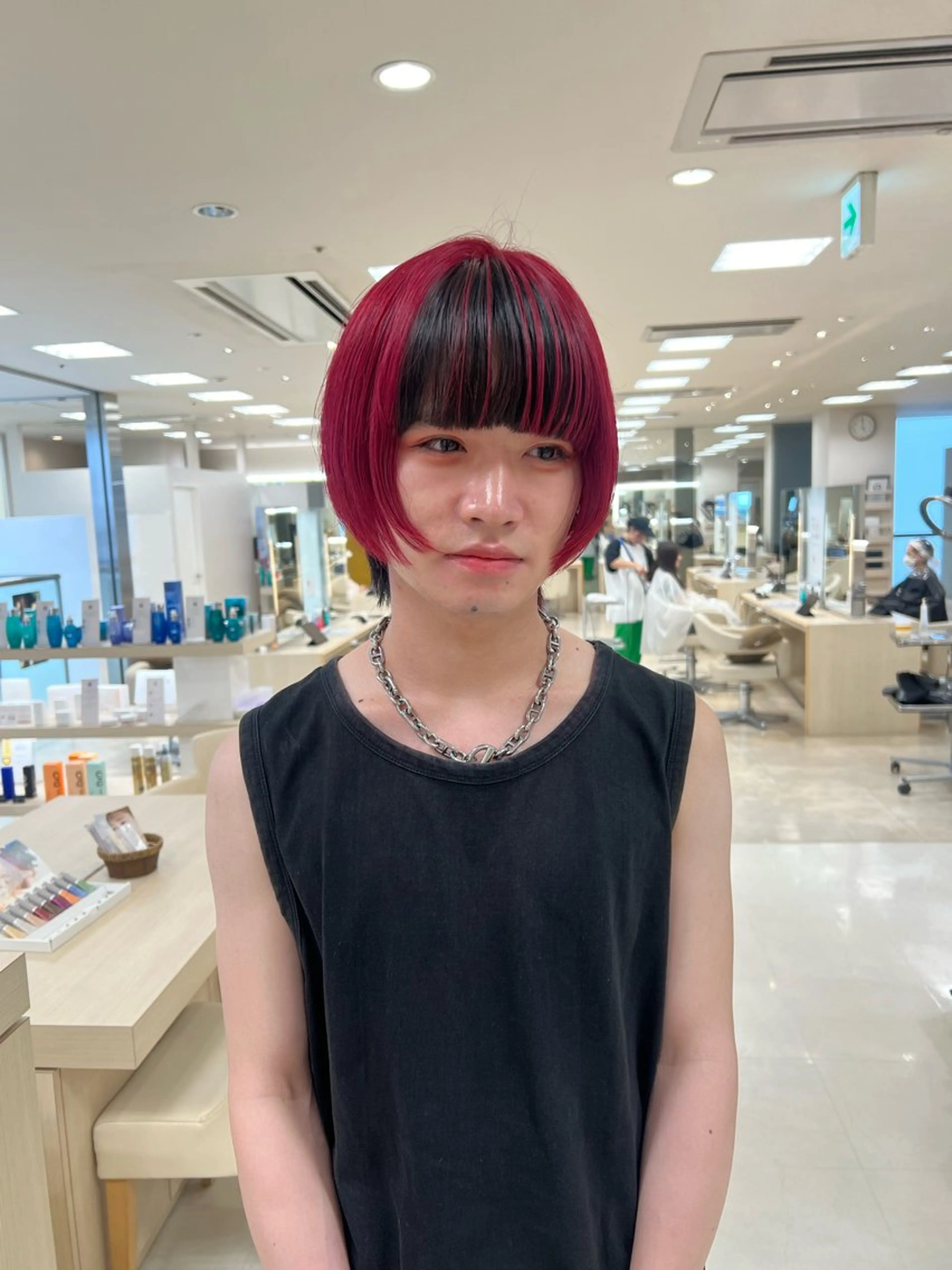 ショート カラー メンズ カット ヘアカラー トリートメント ヘアセット ハイトーン/ウルフ /レイヤー/坂野幸伸のヘアスタイル