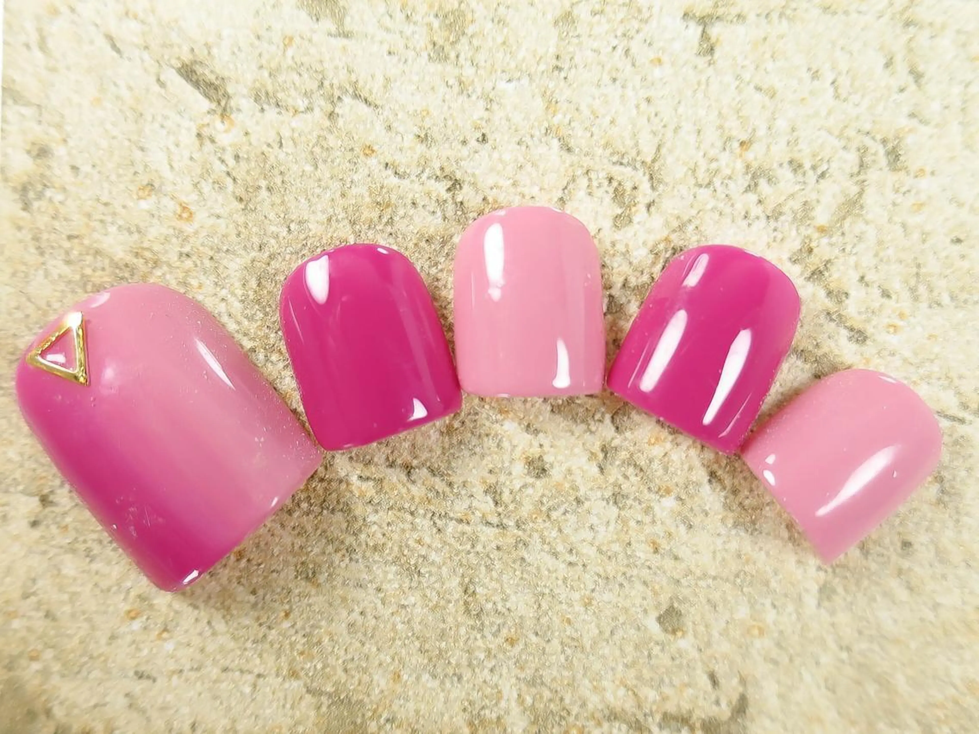 ネイル Nagumo Mのネイルデザイン