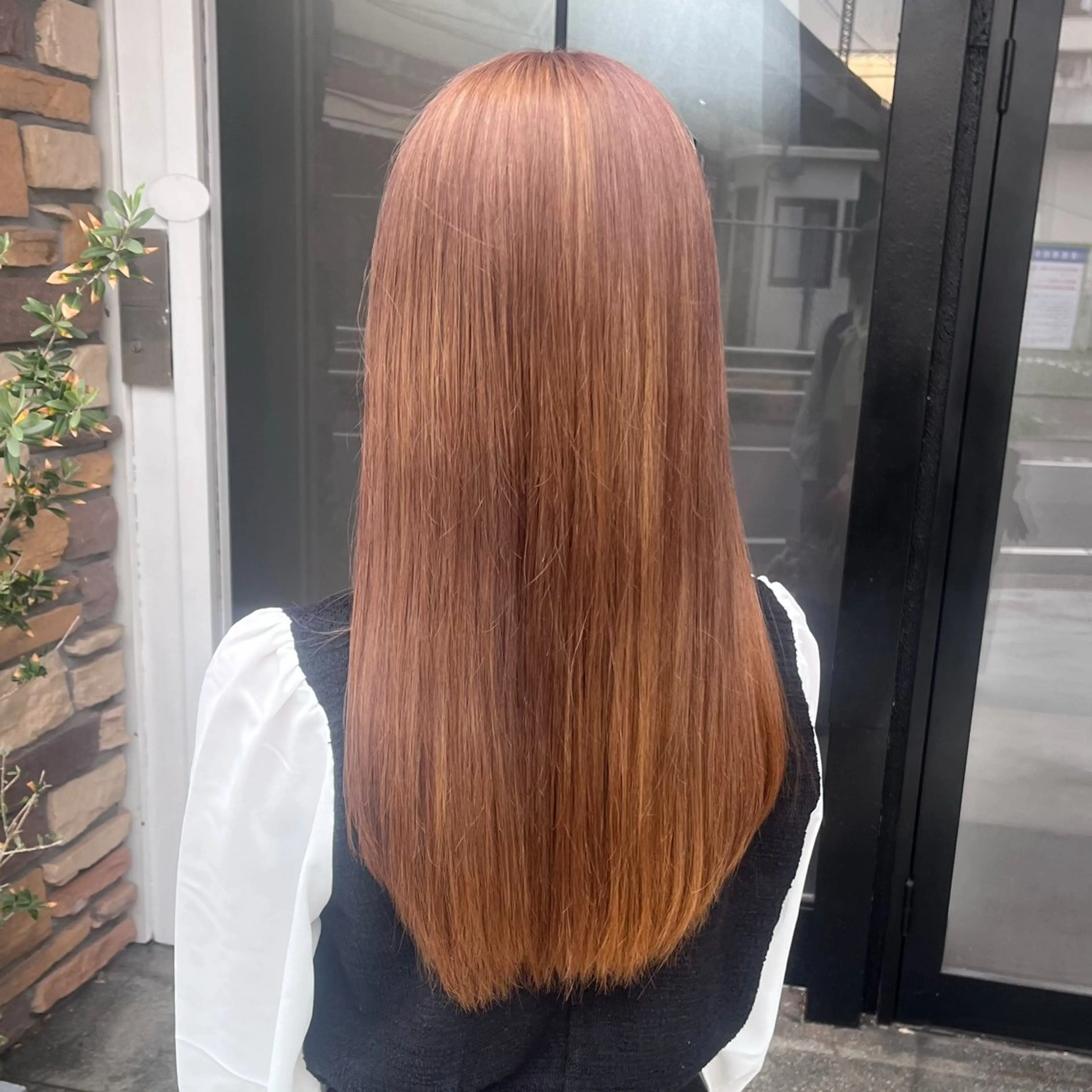 ロング カラー カット ヘアカラー トリートメント 伊藤 玲衣のヘアスタイル