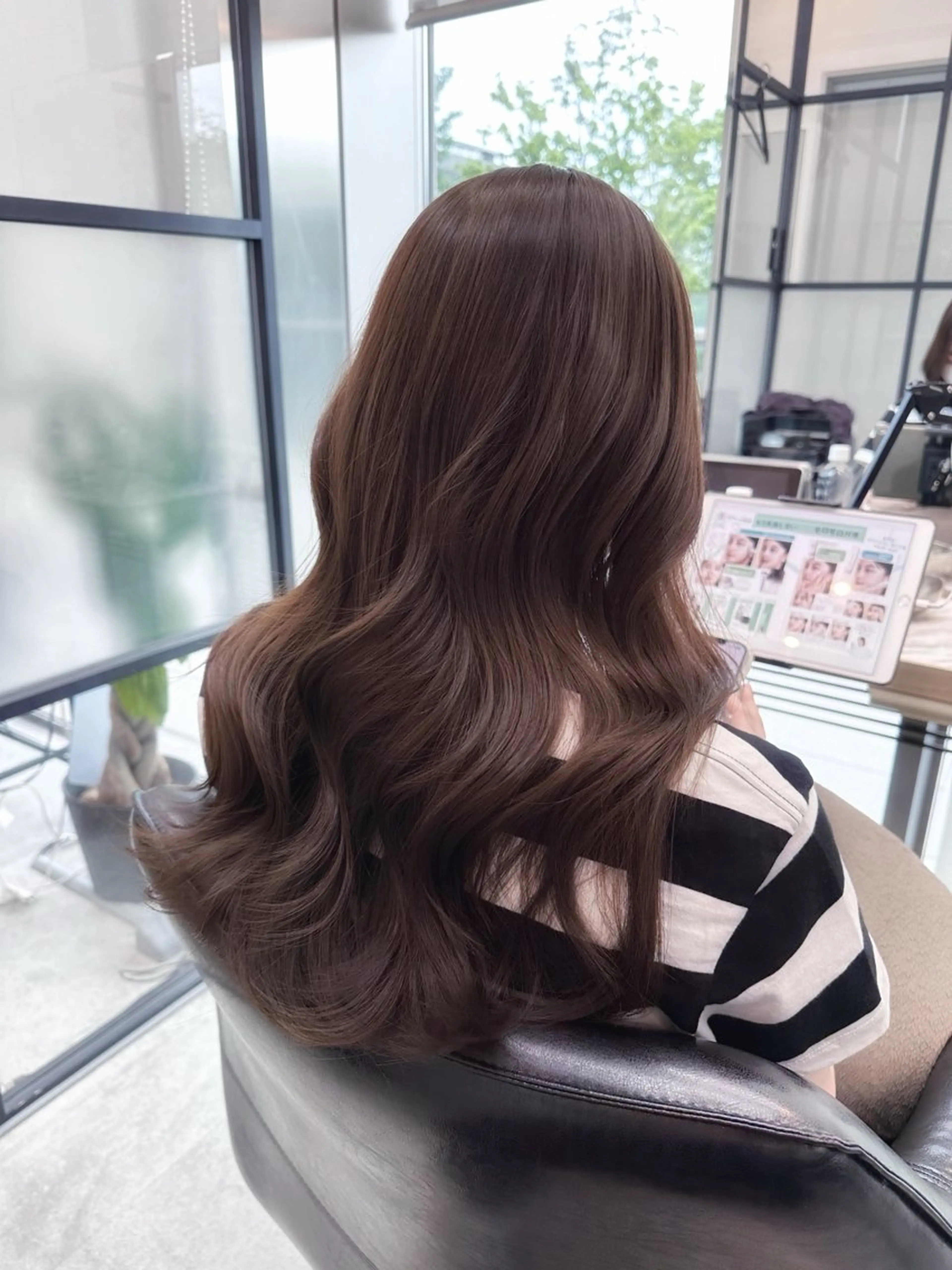 ロング カット ヘアカラー トリートメント 貴方以上に貴方の髪を 想う🌕野口昴夢のヘアスタイル