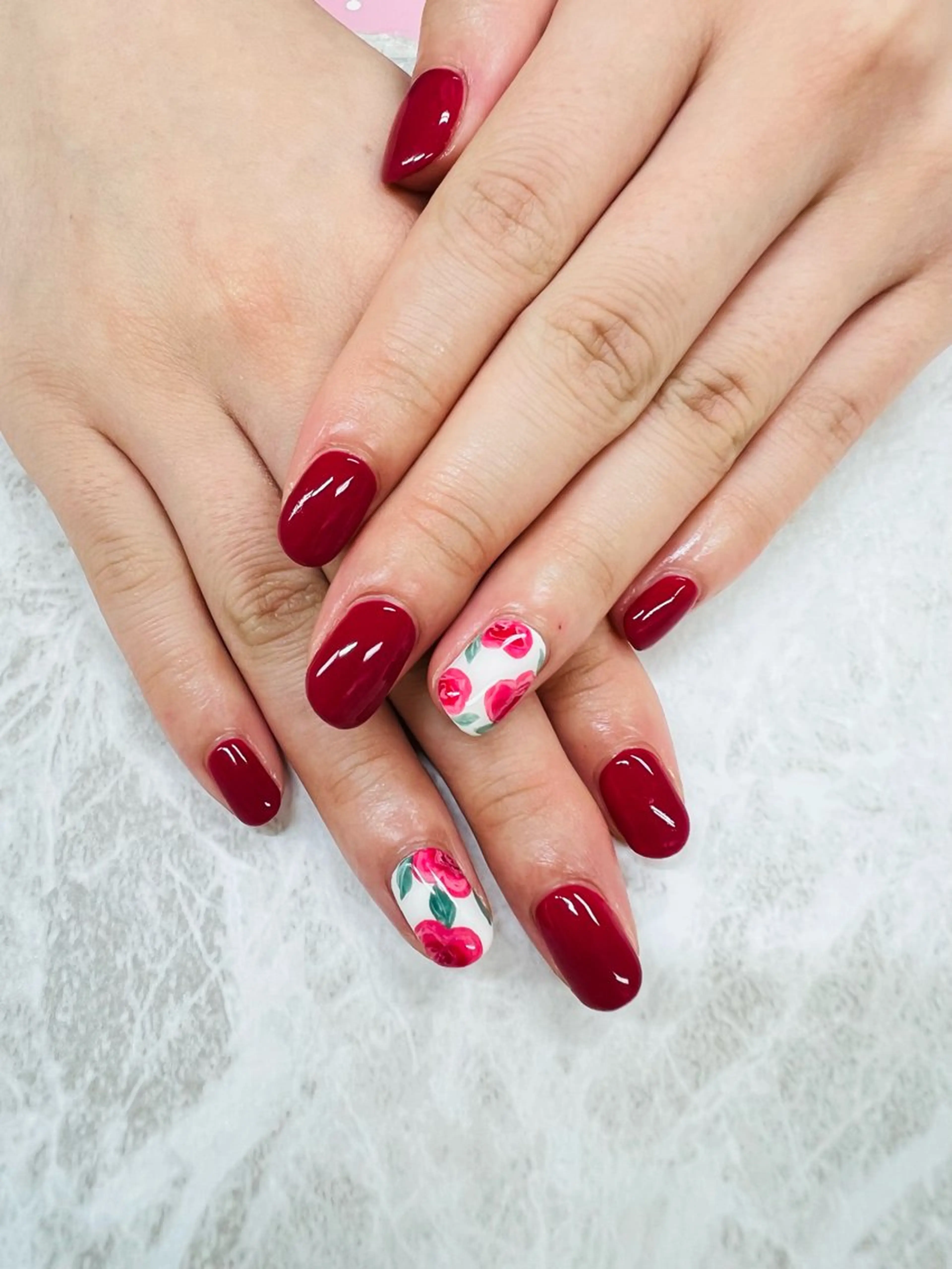 ネイル ユリシスネイル 担当近藤のネイルデザイン