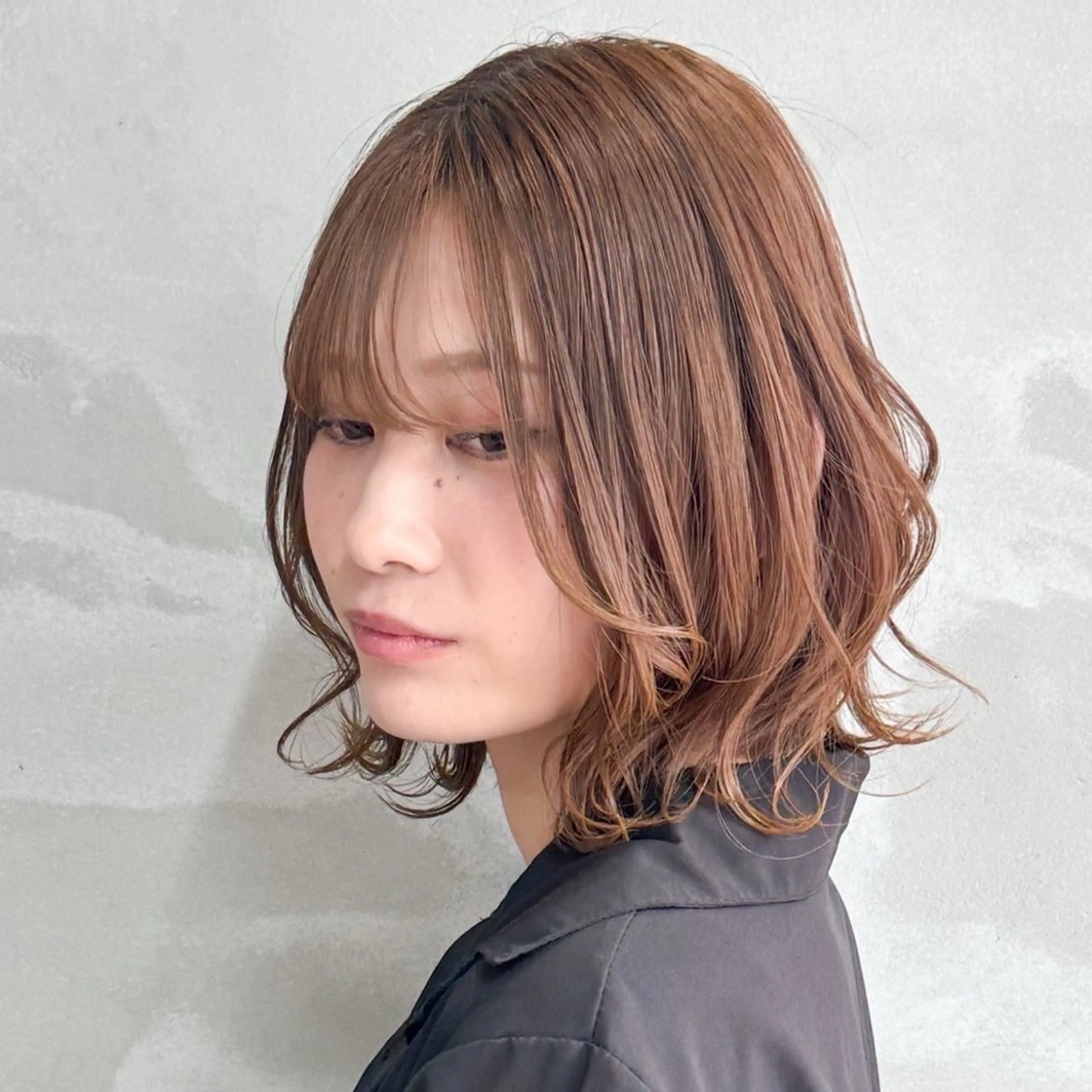 ショート カラー ボブレイヤー ボブ くびれヘア くびれレイヤー レイヤーカット 安岡美咲✂︎ 艶カラー/髪質改善のヘアスタイル