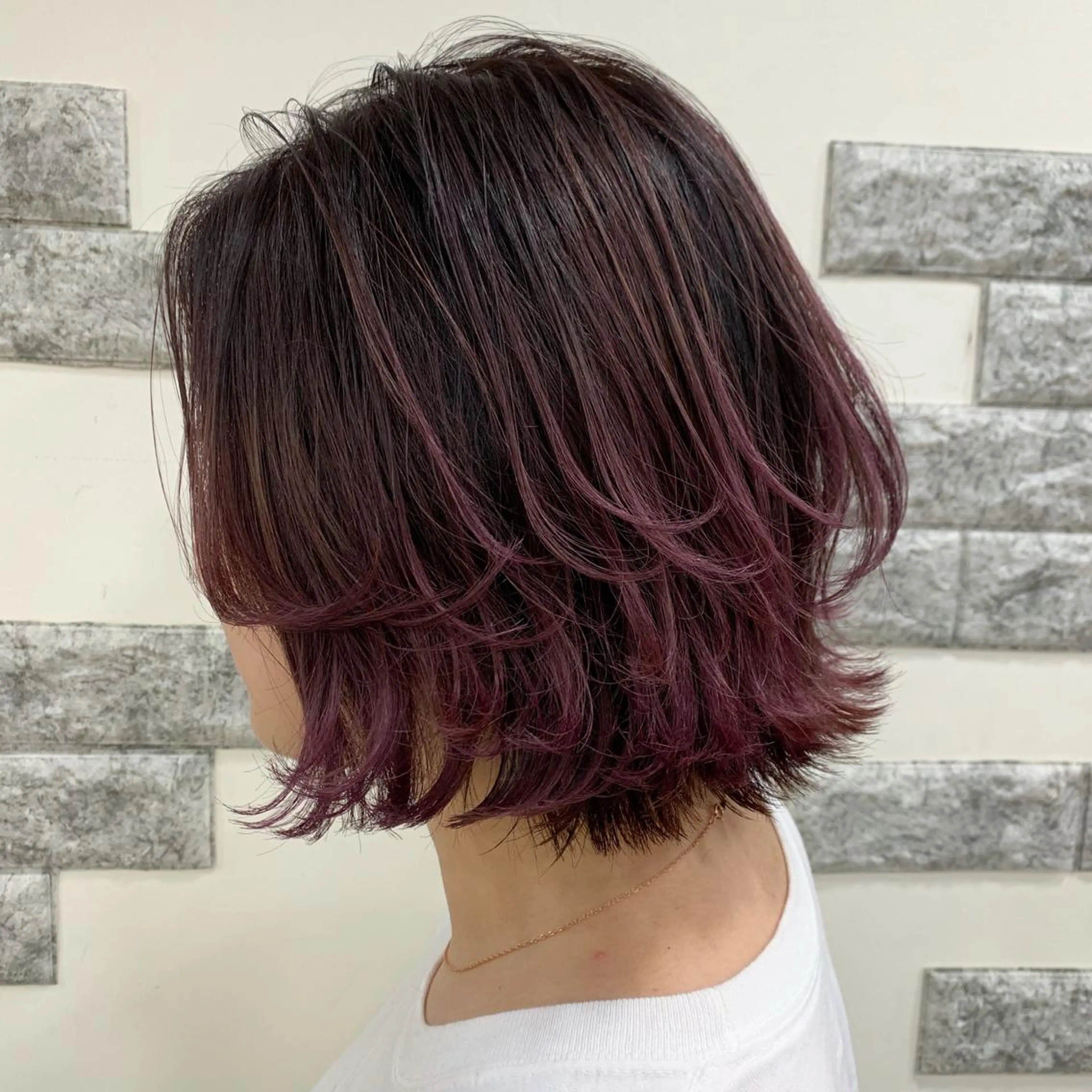 ショート カラー 薄田 珠美のヘアスタイル