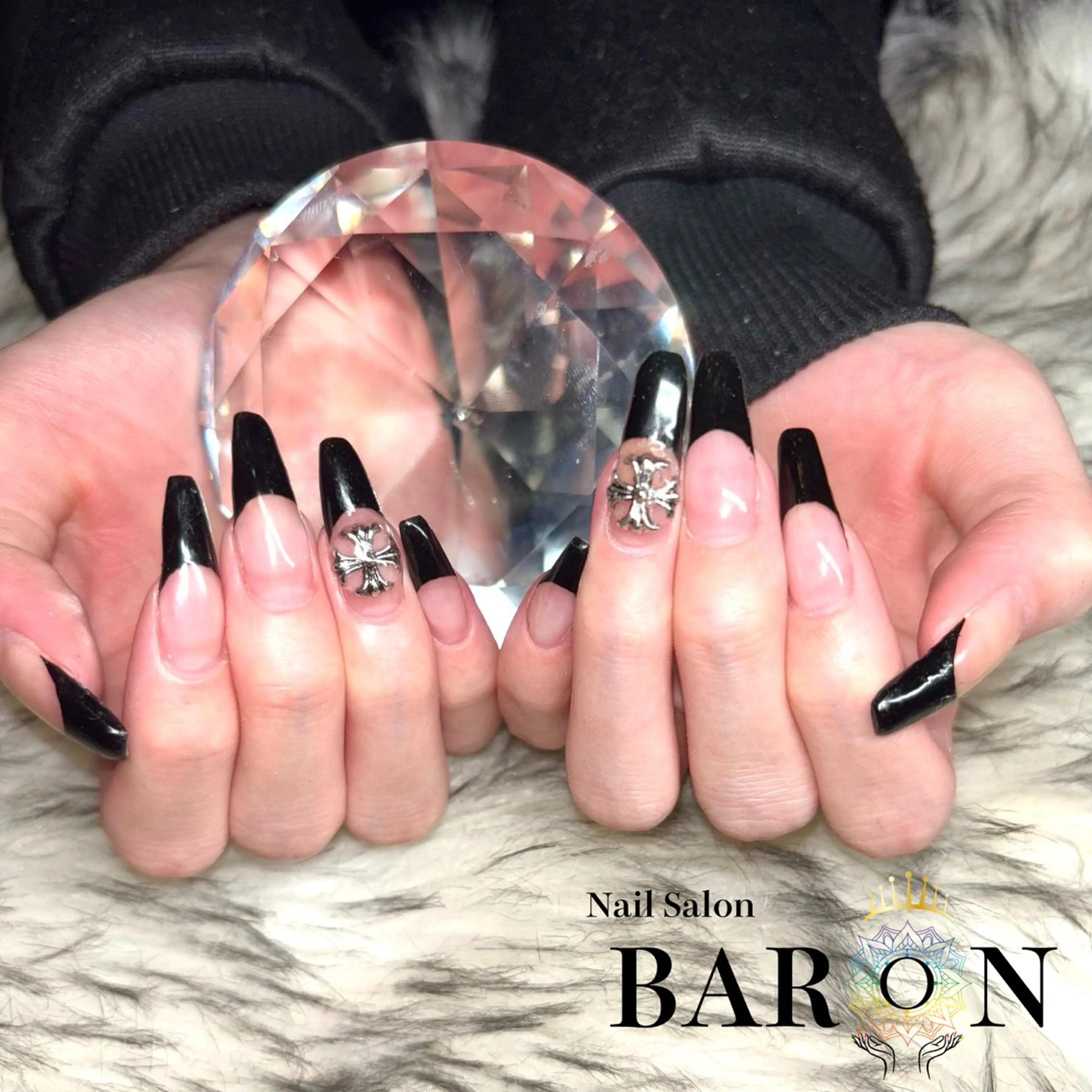 ネイル フレンチネイル ハンドネイル ♛︎BARON♛︎ MASHIROのネイルデザイン