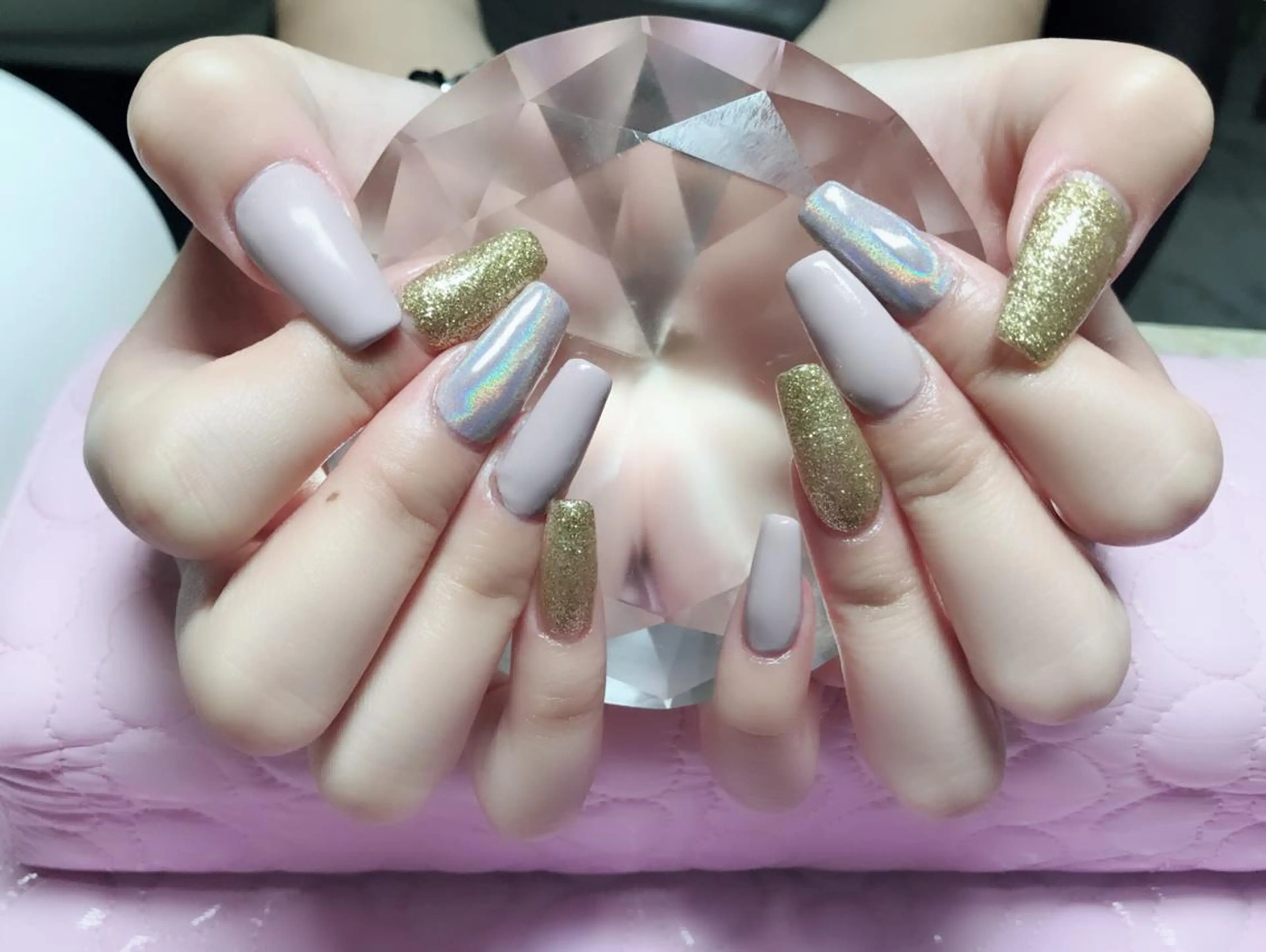 ネイル マツエク・マツパ AB マツエクネイルサロンのネイルデザイン